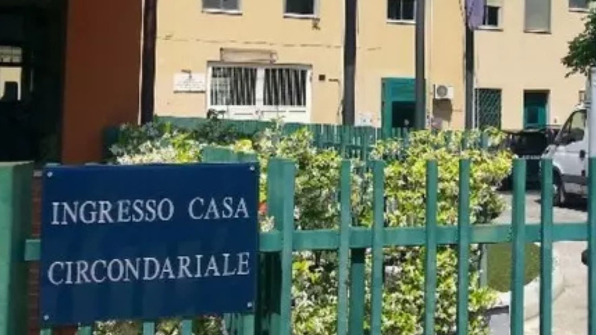 Doppia aggressione a Pescara: detenuti feriscono due agenti nella casa circondariale San Donato