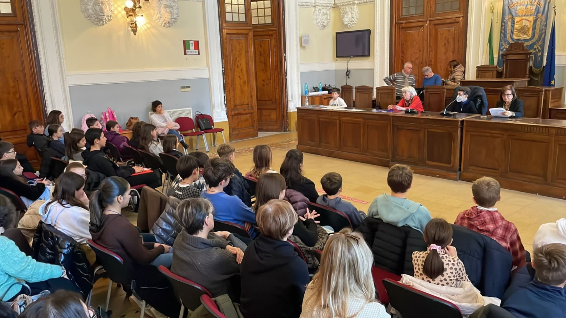 Un momento del consiglio comunale