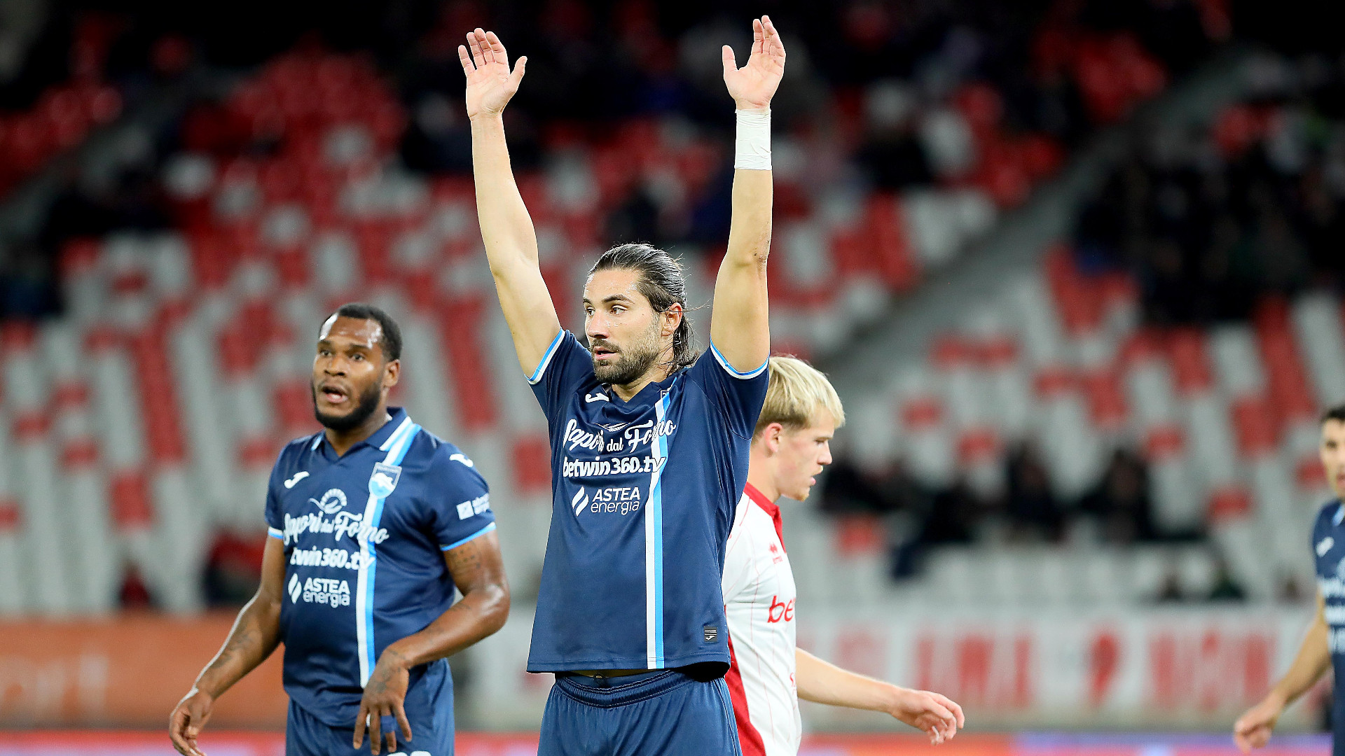 Pescara-Frosinone in chiaro su Dazn