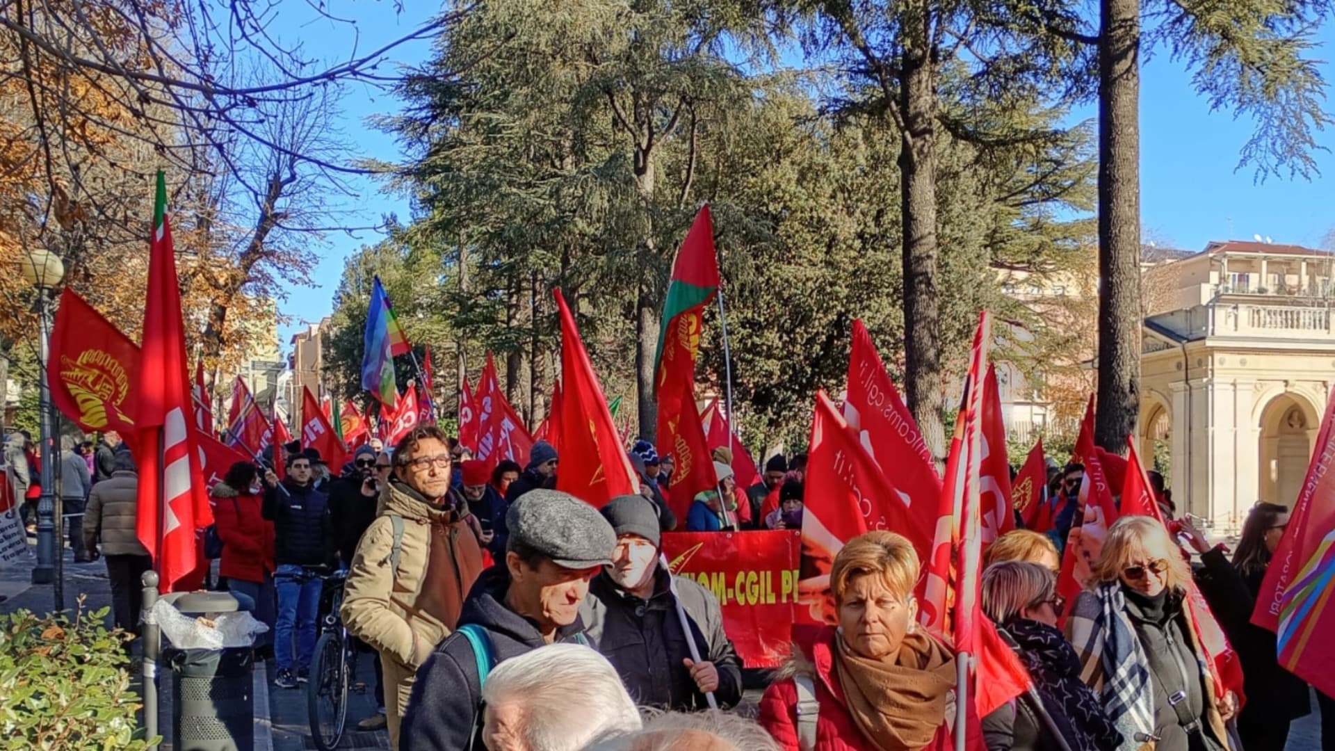 La manifestazione a L'Aquila
