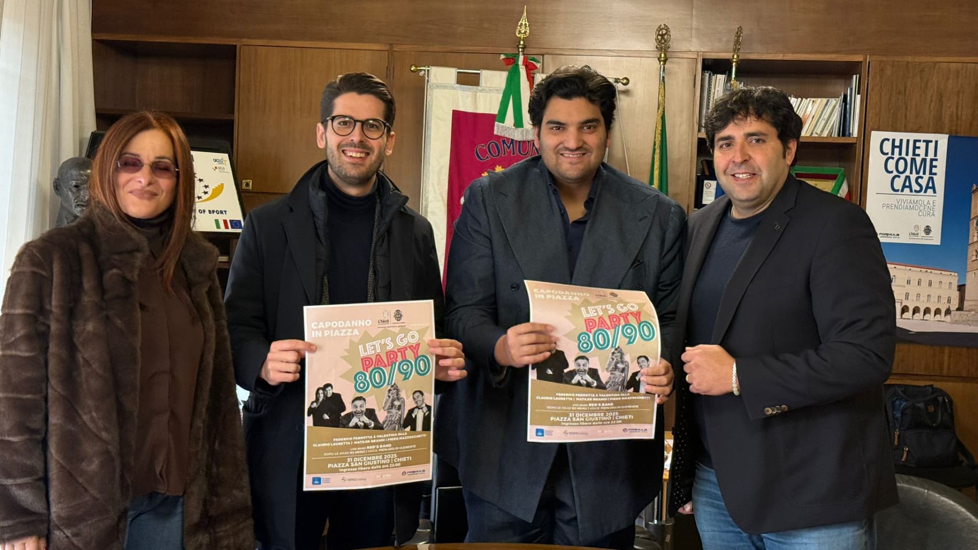 Da sinistra la co presentatrice Valentina Olla, l'assessore al Commercio Manuel Pantalone, il vice-sindaco e assessore agli Eventi Paolo De Cesare e il presentatore Federico Perrotta