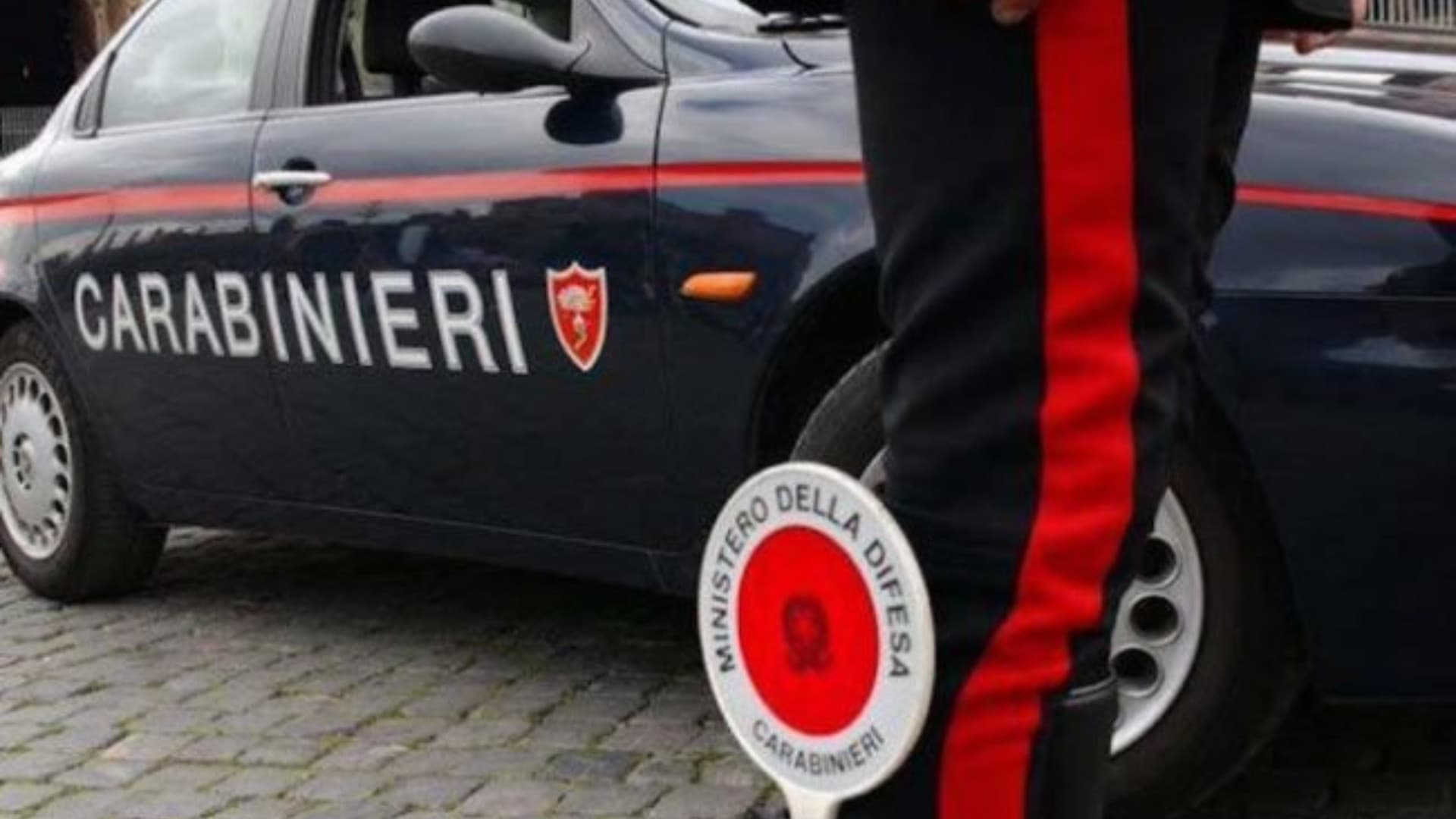Chieti, pugno duro contro la movida molesta: chiuso pub per alcol ai minori