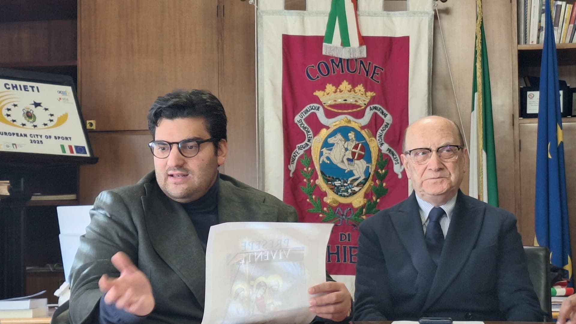 Da sinistra il vicesindaco De Cesare e il sindaco Ferrara del Comune di Chieti.