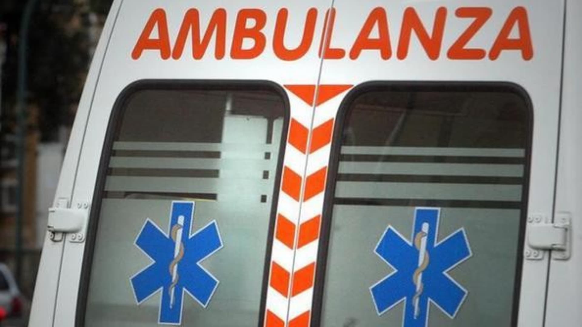 Rissa a San Benedetto del Tronto: gravi due giovani colpiti da coltellate, uno è di Pescara