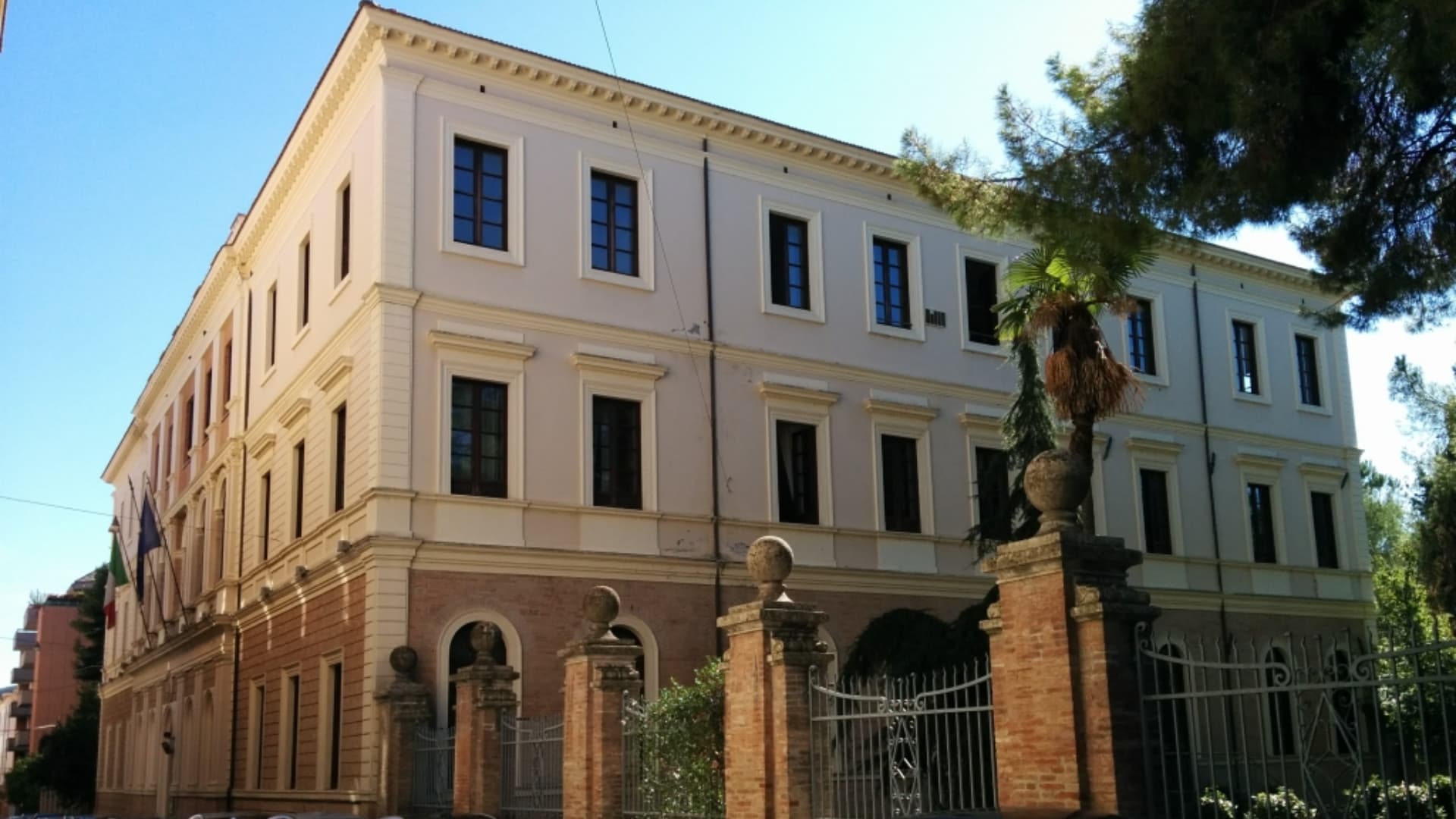 La sede della Provincia di Teramo