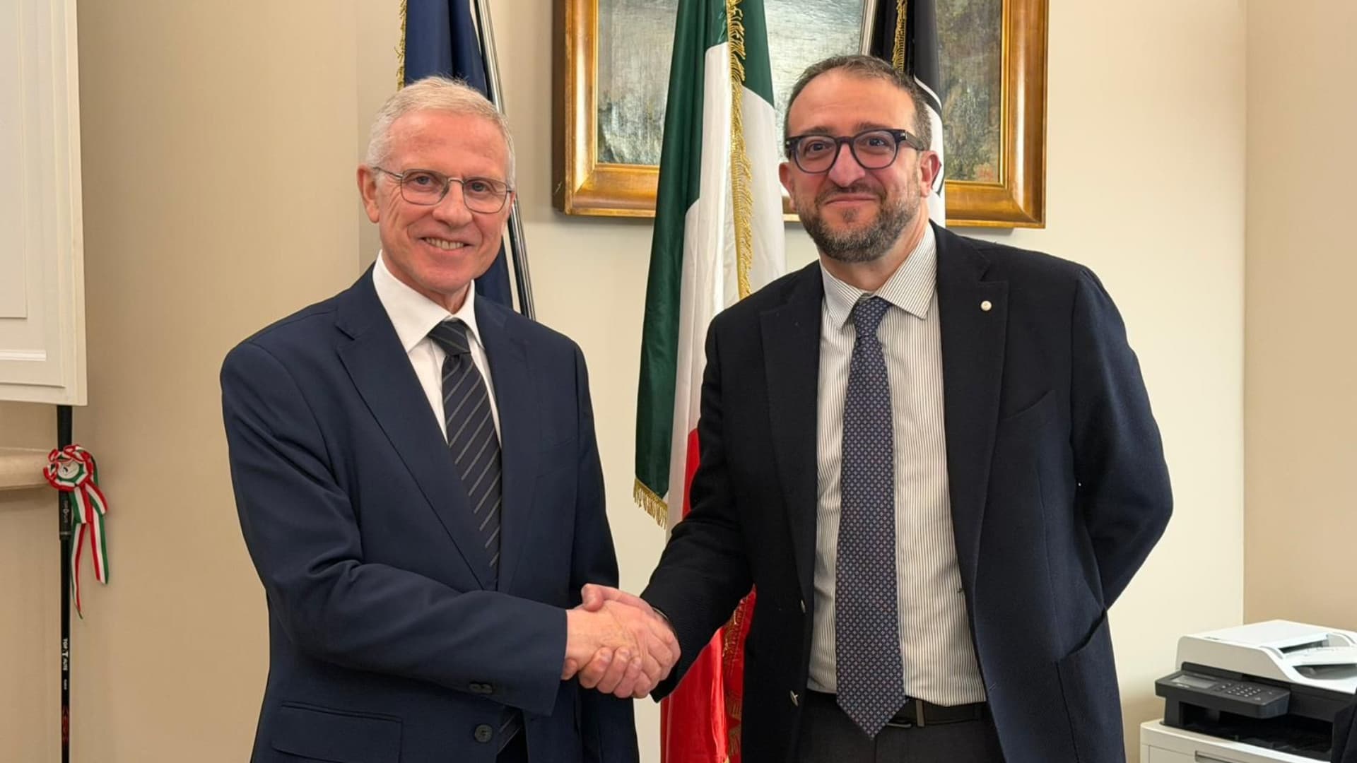 L'Aquila, il sindaco Pierluigi Biondi riceve in Comune il neo Prefetto Vito Cusumano