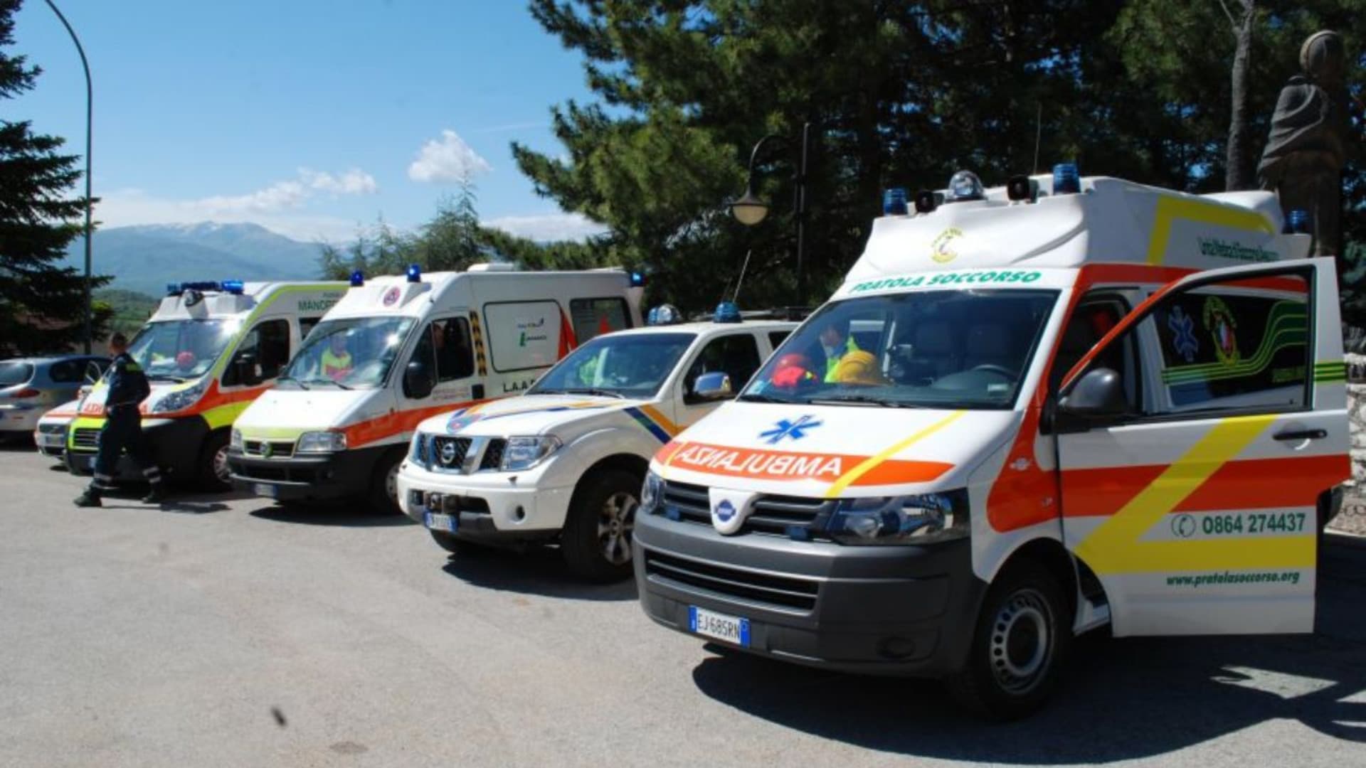 La donna è stata soccorsa dalla Croce Verde