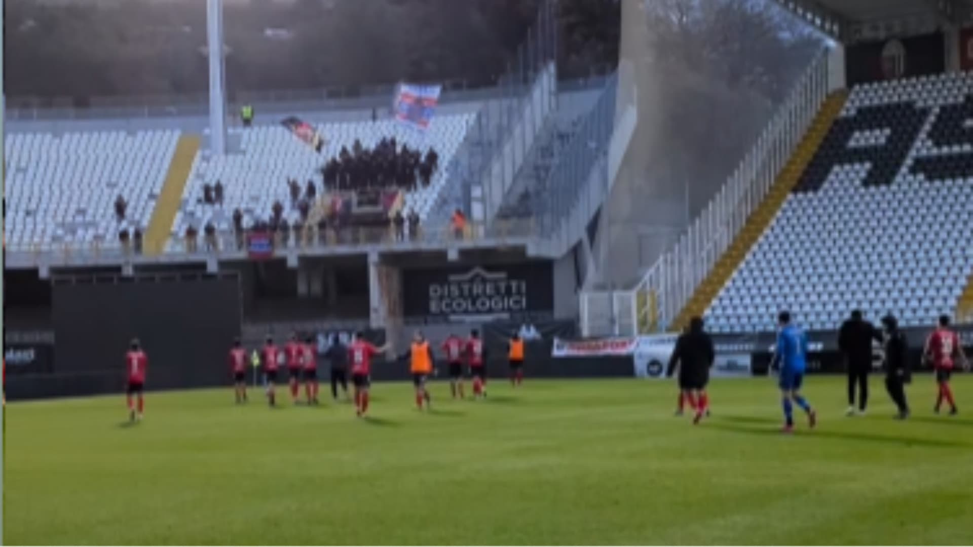Notaresco indenne anche al “Del Duca”: 0-0 con l'Atletico Ascoli - Video: così sotto la curva