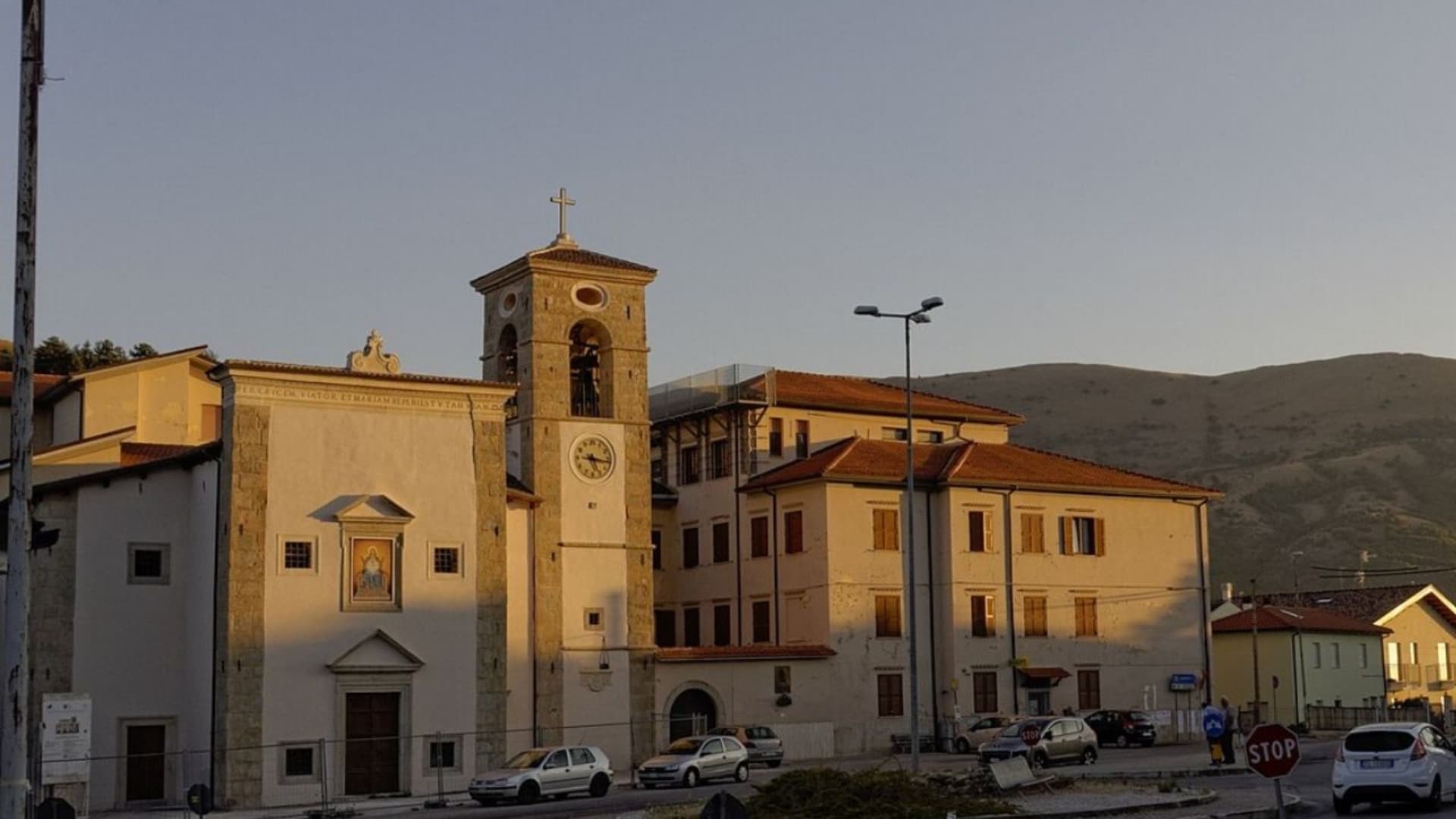 Il Santuario di Roio Poggio (Foto: Wikipedia)