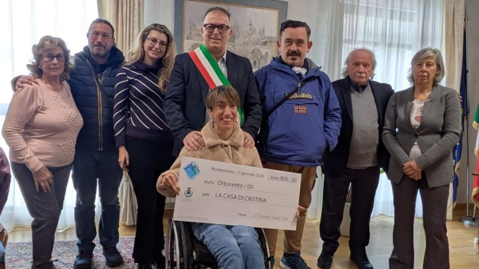 La consegna dell'assegno