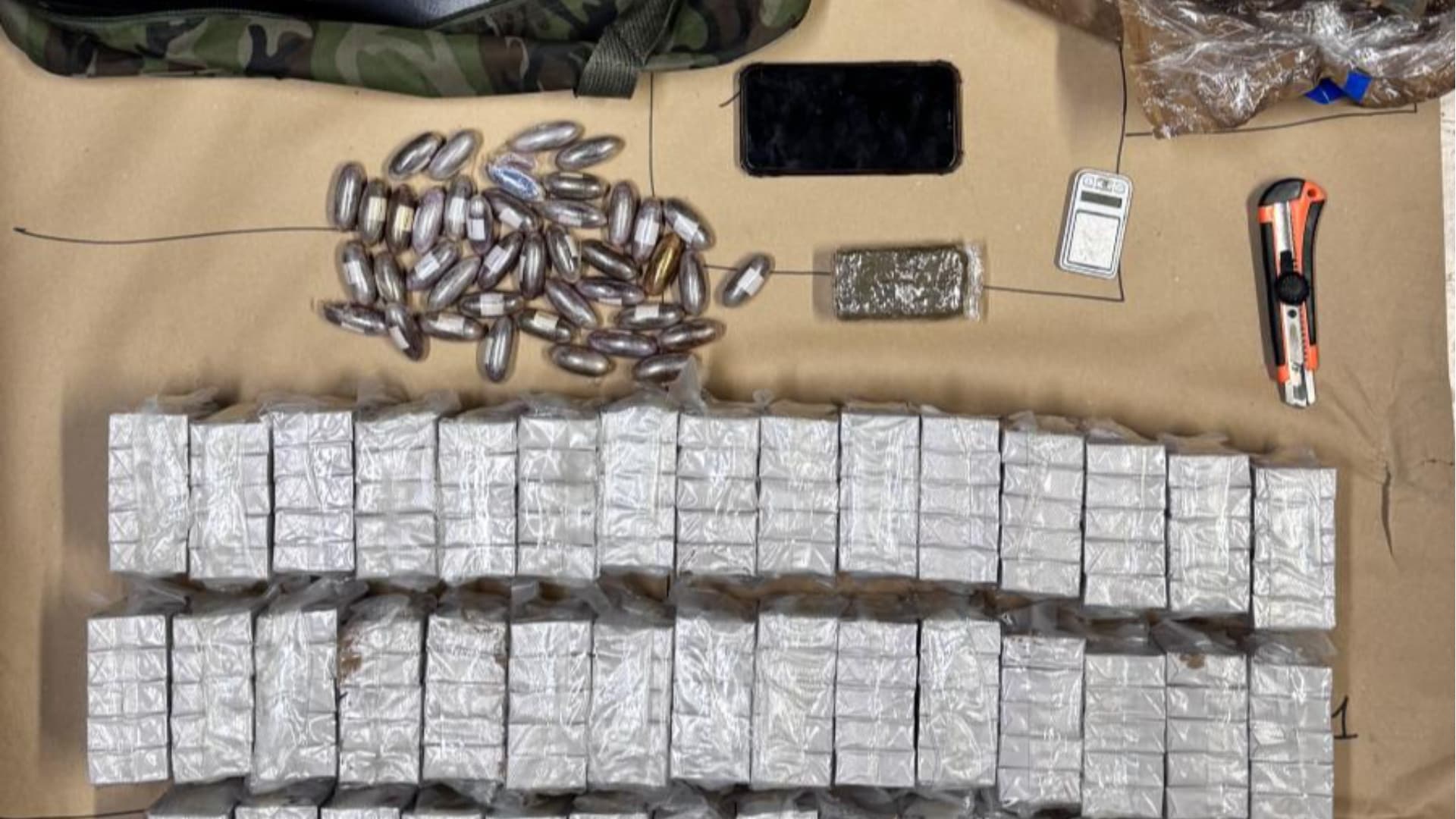 Montesilvano, droga: la polizia sequestra 31 chili di hashish e arrestano un 23enne