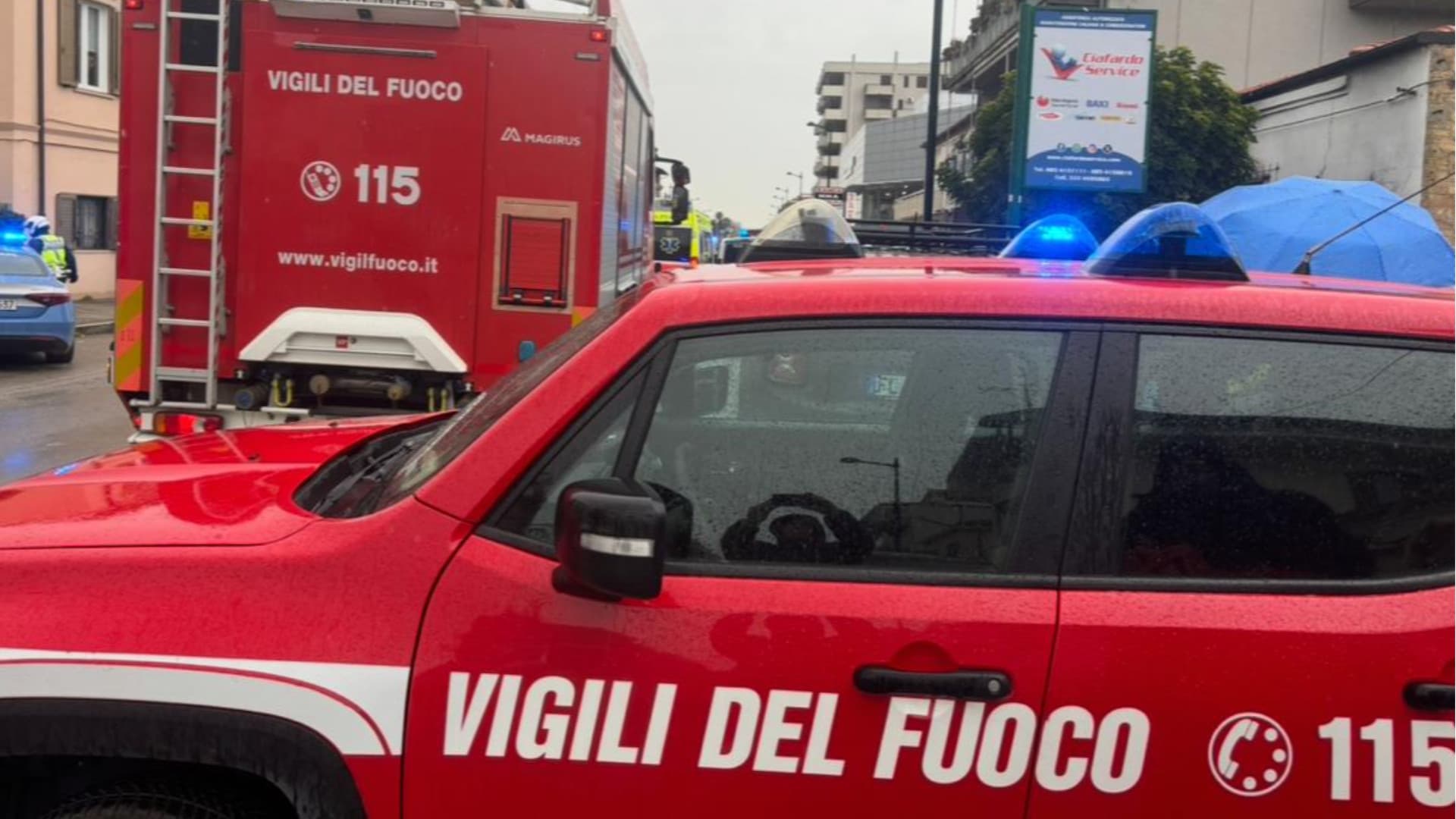 Pescara, crolla solaio di una casa: una 77enne estratta dalle macerie