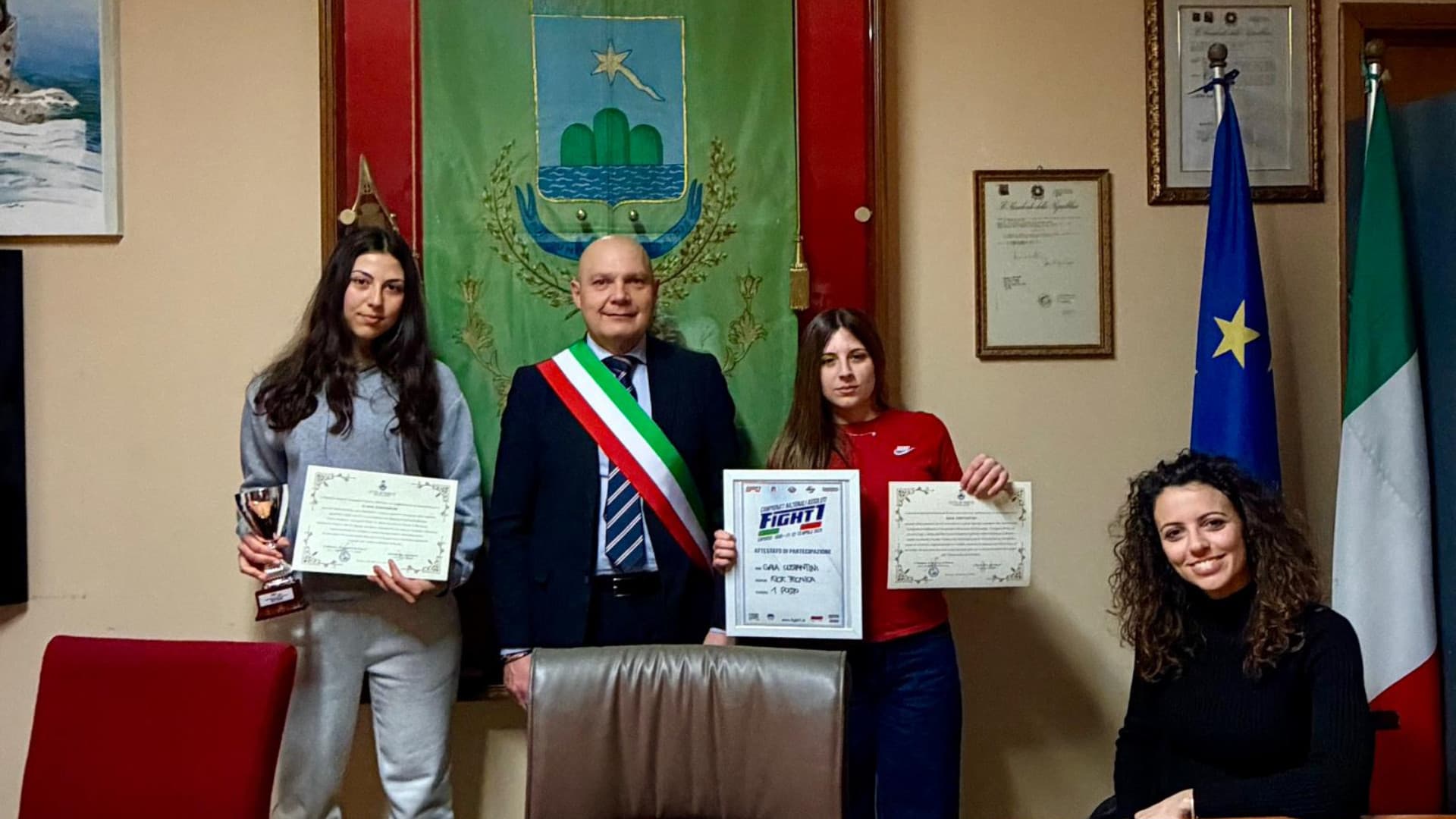 Pineto festeggia i suoi giovani campioni: minimoto, tennis e kickboxing sul tetto d’Abruzzo