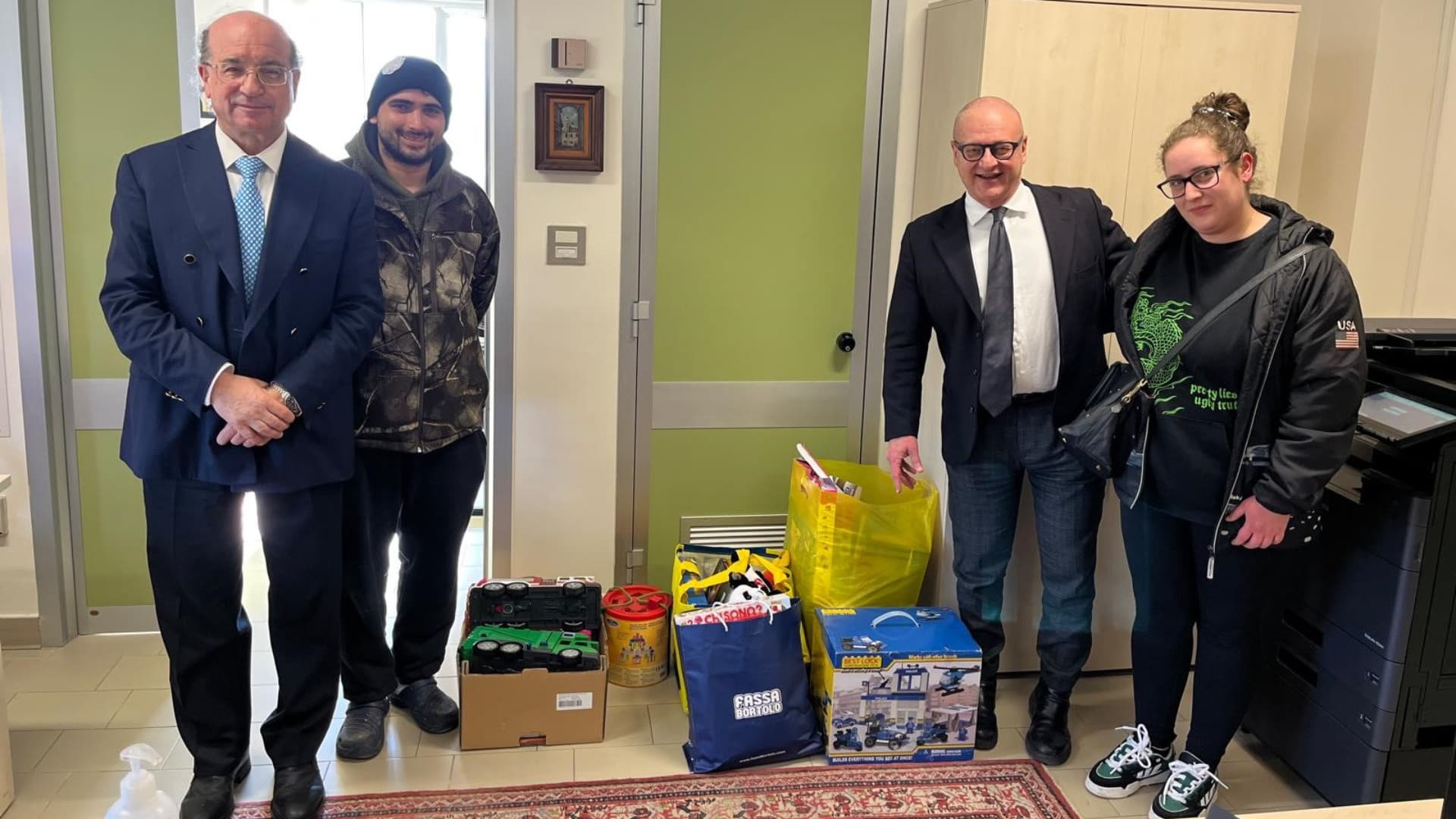 Chieti, la raccolta doni di Borgo Marfisi illumina il reparto del presidio cittadino