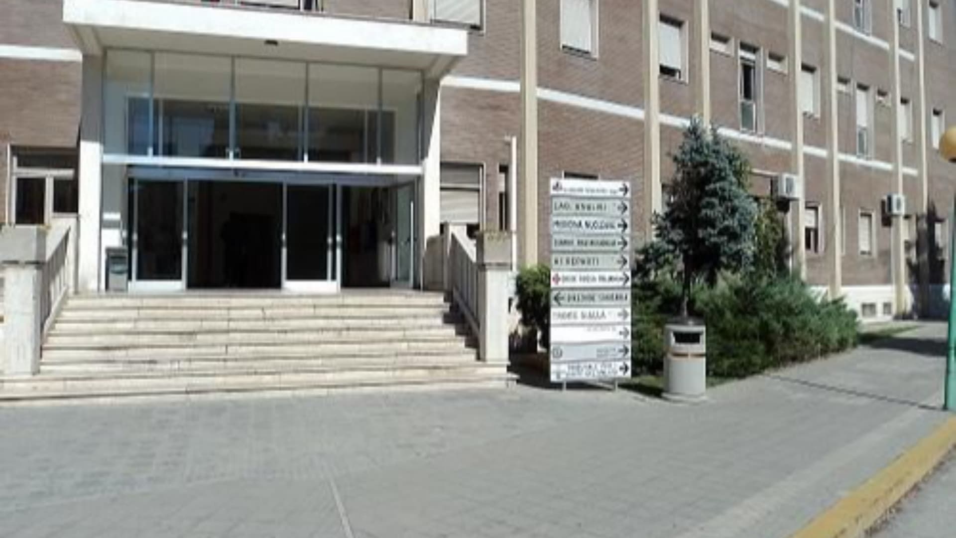 Lanciano, donna di 57 anni investita da un'auto: paura alla rotatoria di Sant'Antonio