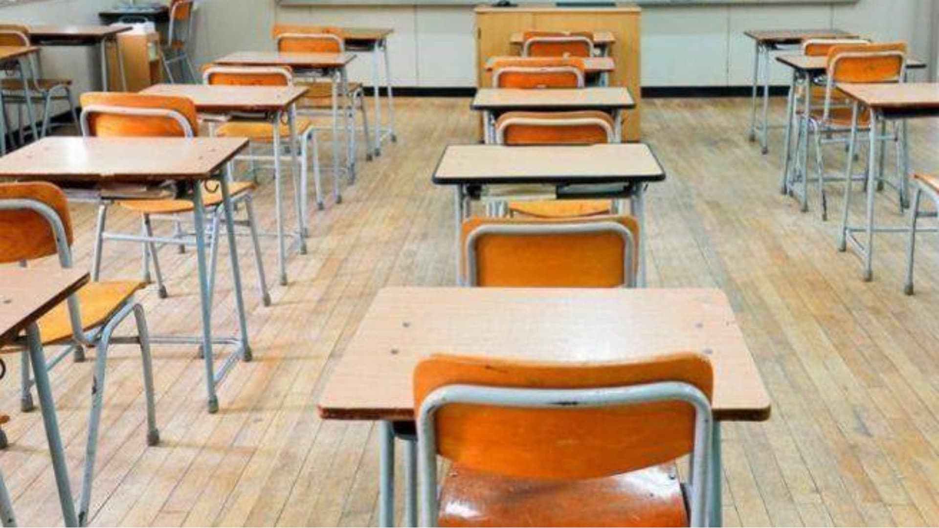 Chiede permessi per assistere la figlia malata, ma viene sanzionato: il Tribunale di Teramo dà ragione a un insegnante