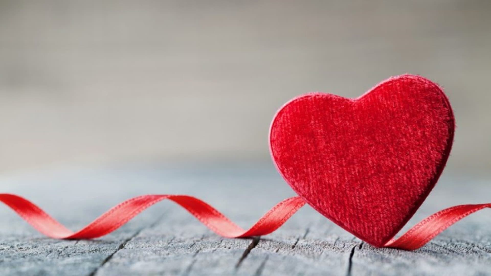 San Valentino: la guida ai regali last minute tra eleganza e personalizzazione