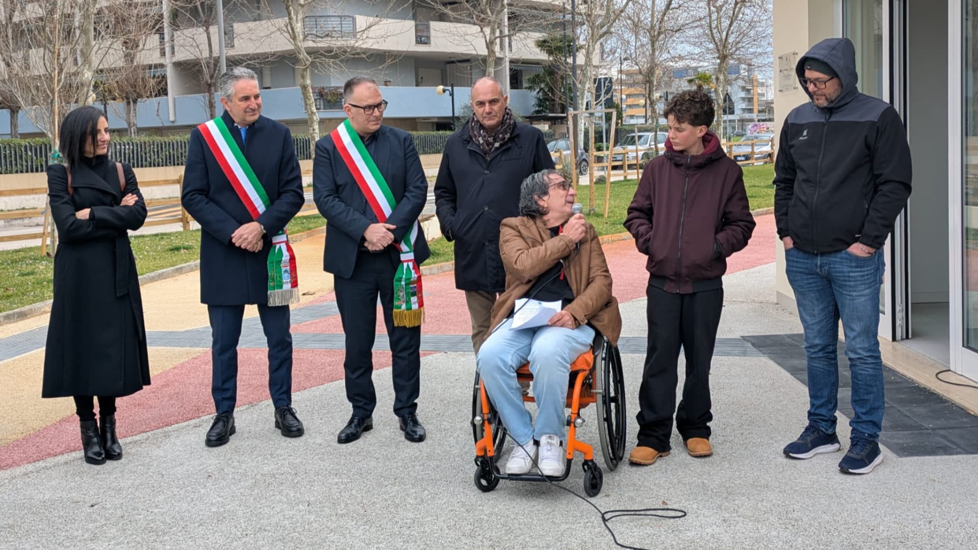 Montesilvano, il parco di via D’Andrea nel nome di Gianluca Di Zio: un’oasi di inclusività e memoria