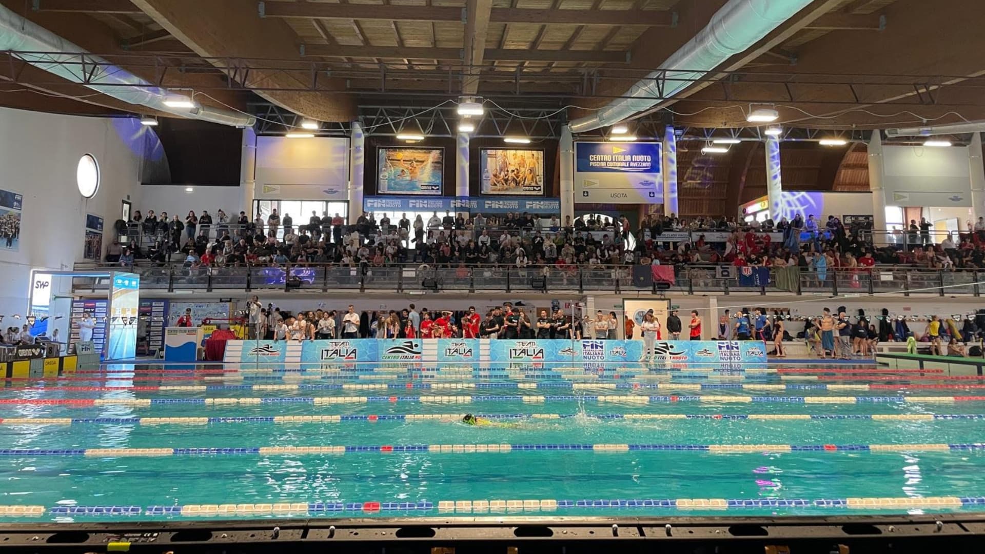 Avezzano capitale del nuoto: grande successo per il Carnival Swim Meet - Ospite un campione olimpico