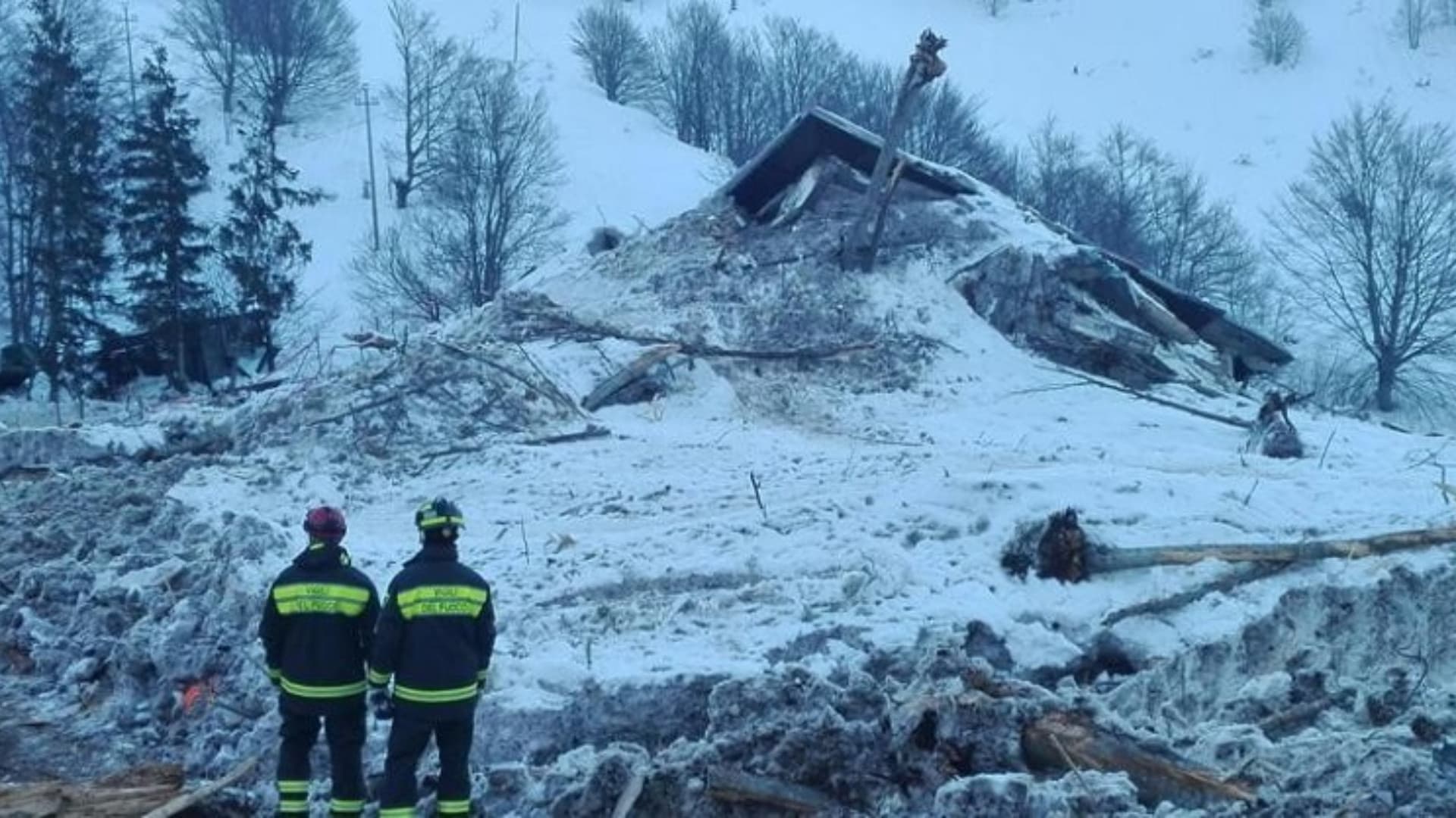 Rigopiano diventa un film Netflix: al via le riprese de “La Valanga”, il racconto della tragedia del 2017