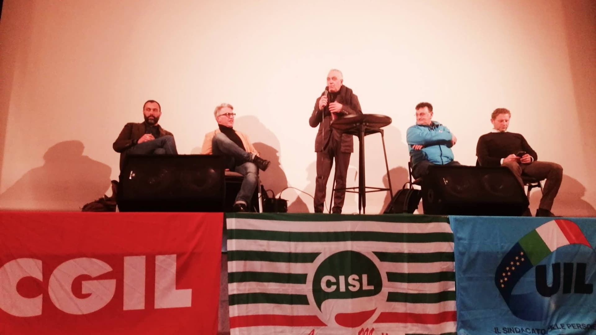 Sulmona, crisi Valle Peligna: la mobilitazione continua fino allo sciopero generale territoriale
