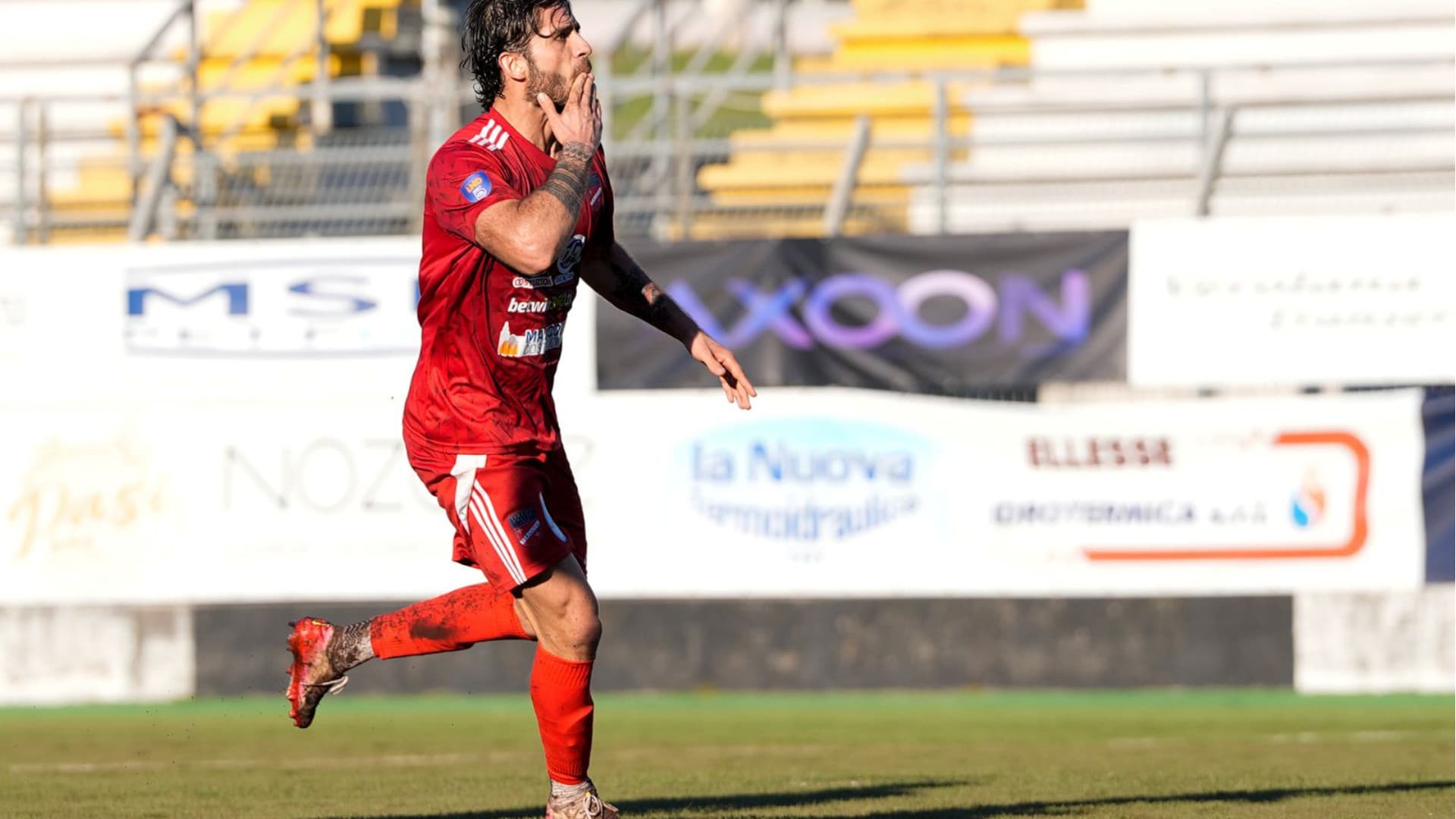 Teramo, l'assedio finale non basta: è 1-1 a Sora. Diavolo ancora in testa