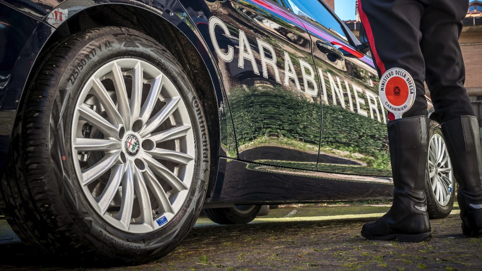 Val Pescara, droga e coltelli a serramanico: tre denunce