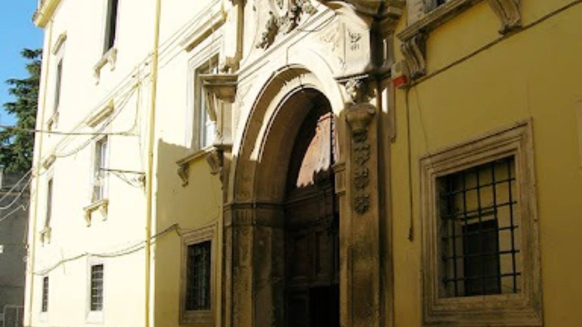 Palazzo De Sterlich-Aliprandi