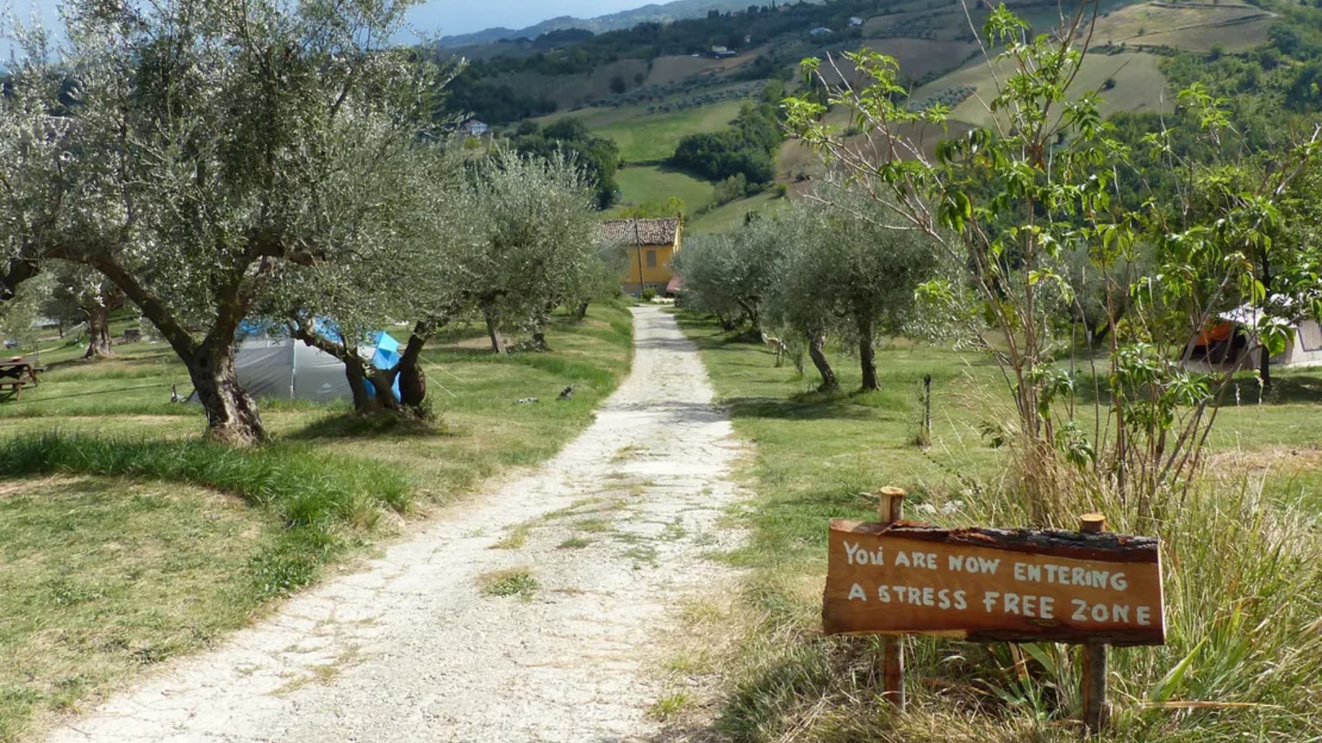 Il The Guardian consiglia l’Abruzzo: è tra le migliori mete low cost per le vacanze in famiglia (e cita un campeggio)