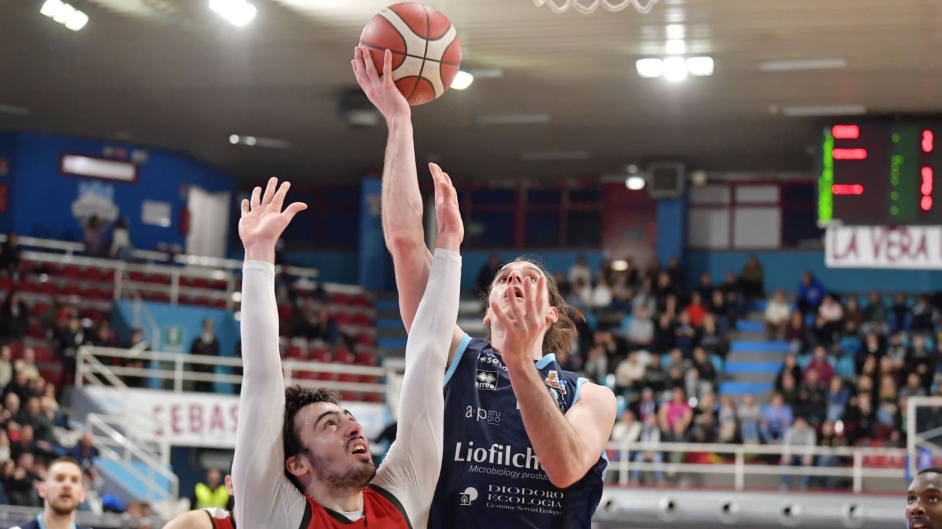 Harrison scatenato, ma non basta: la Liofilchem Roseto cade a Rieti e resta ultima da sola in A2