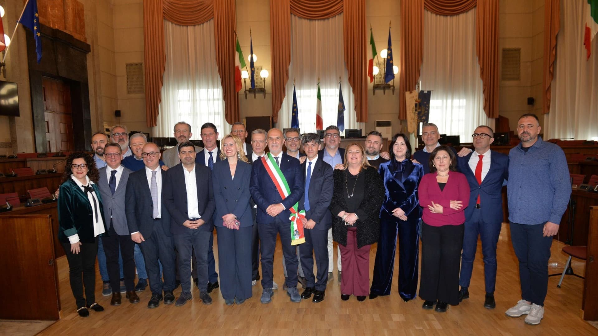 I consiglieri comunali con il primo cittadino