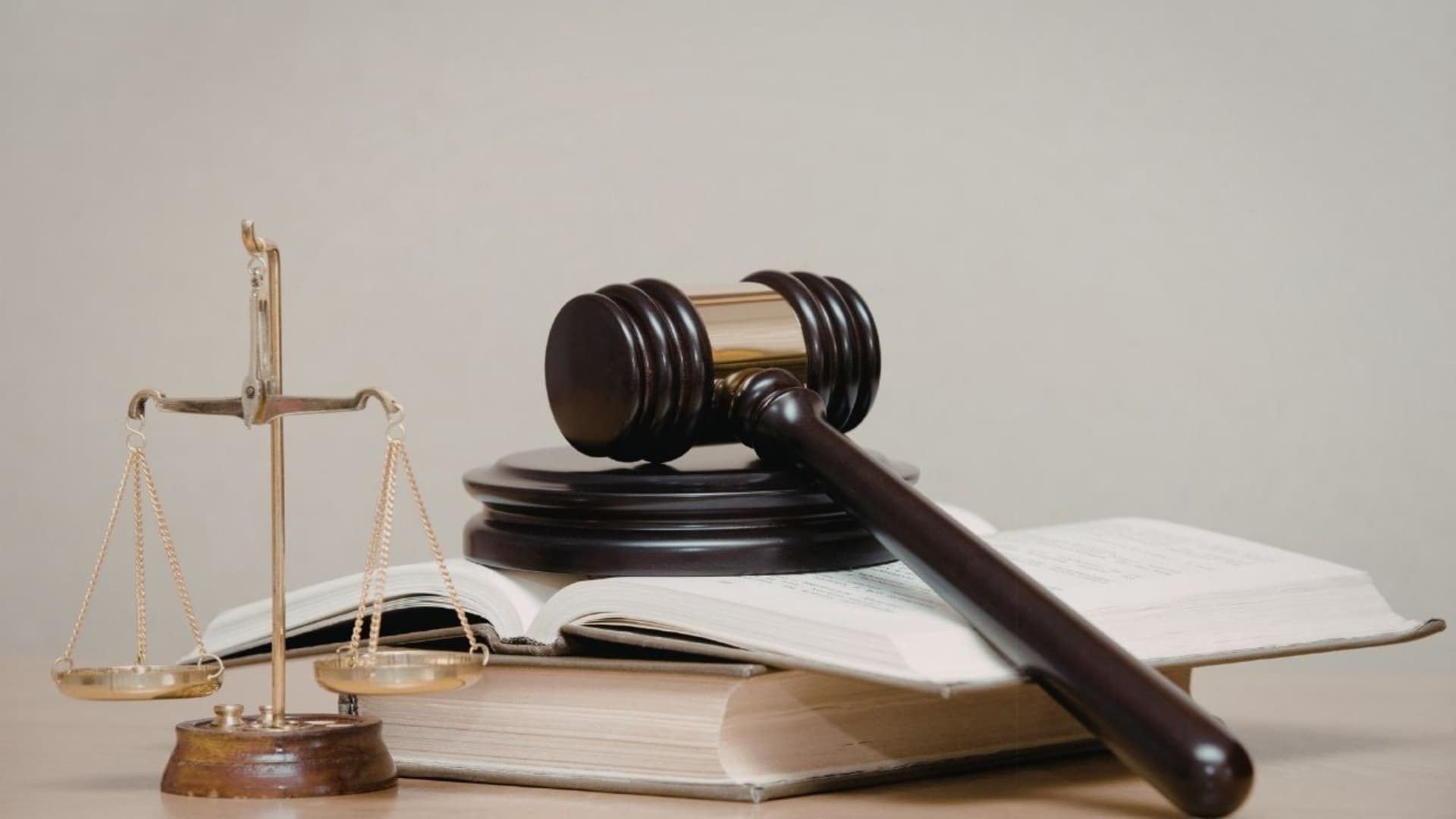 Ministero della Giustizia, 9.119 assunzioni a tempo indeterminato: requisiti e scadenze dei bandi