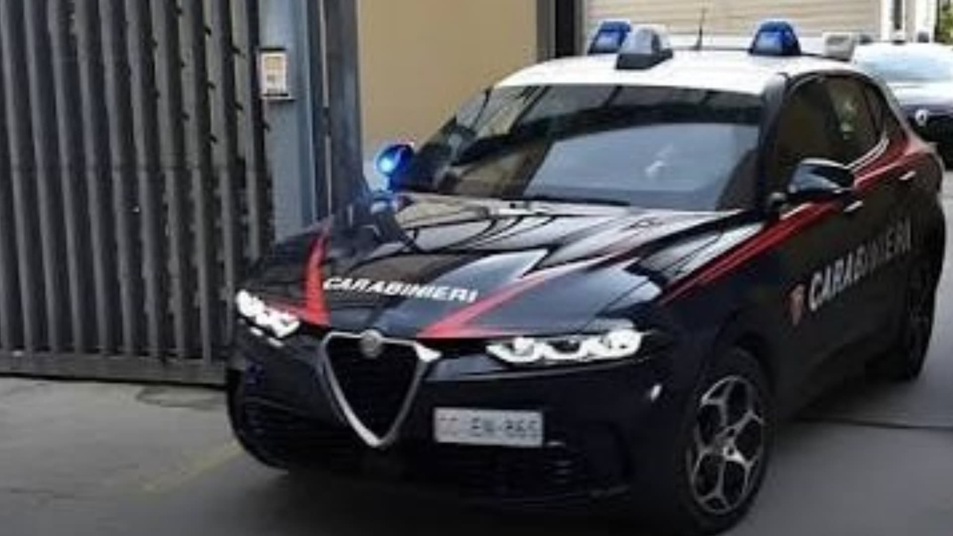 Terrorismo, arresto del 17enne pescarese: scossa la comunità del centro in provincia di Perugia