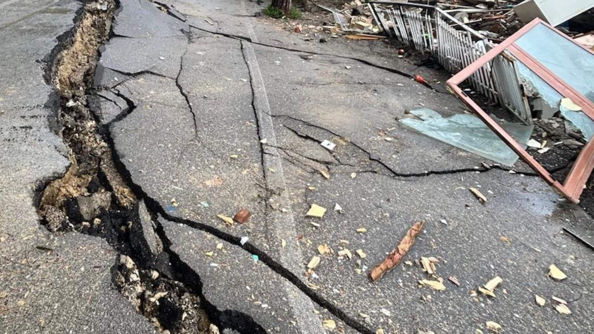 Frana a Silvi, Azione: «Interventi immediati e stato di emergenza»