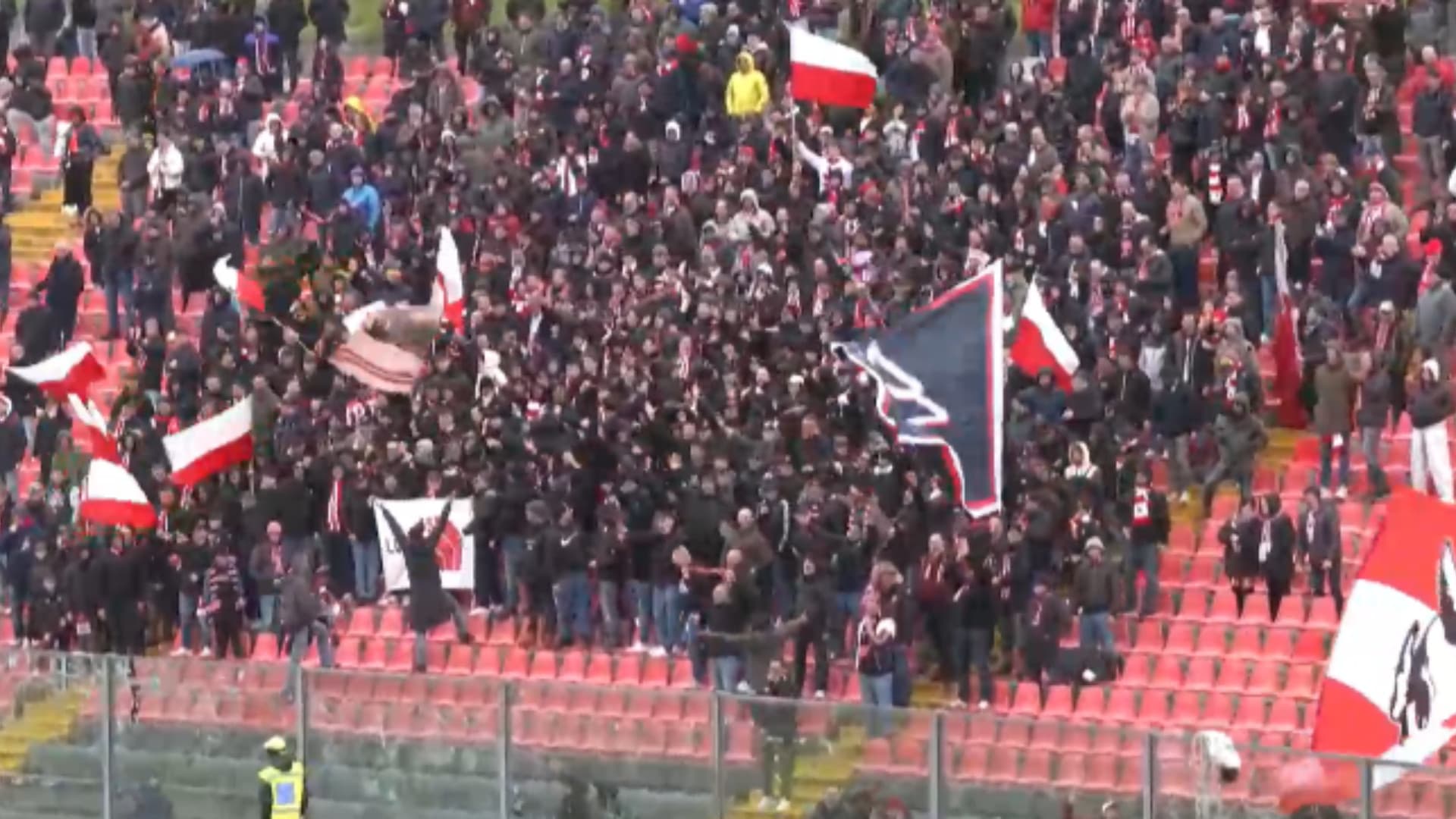 I tifosi del Teramo ad Ancona