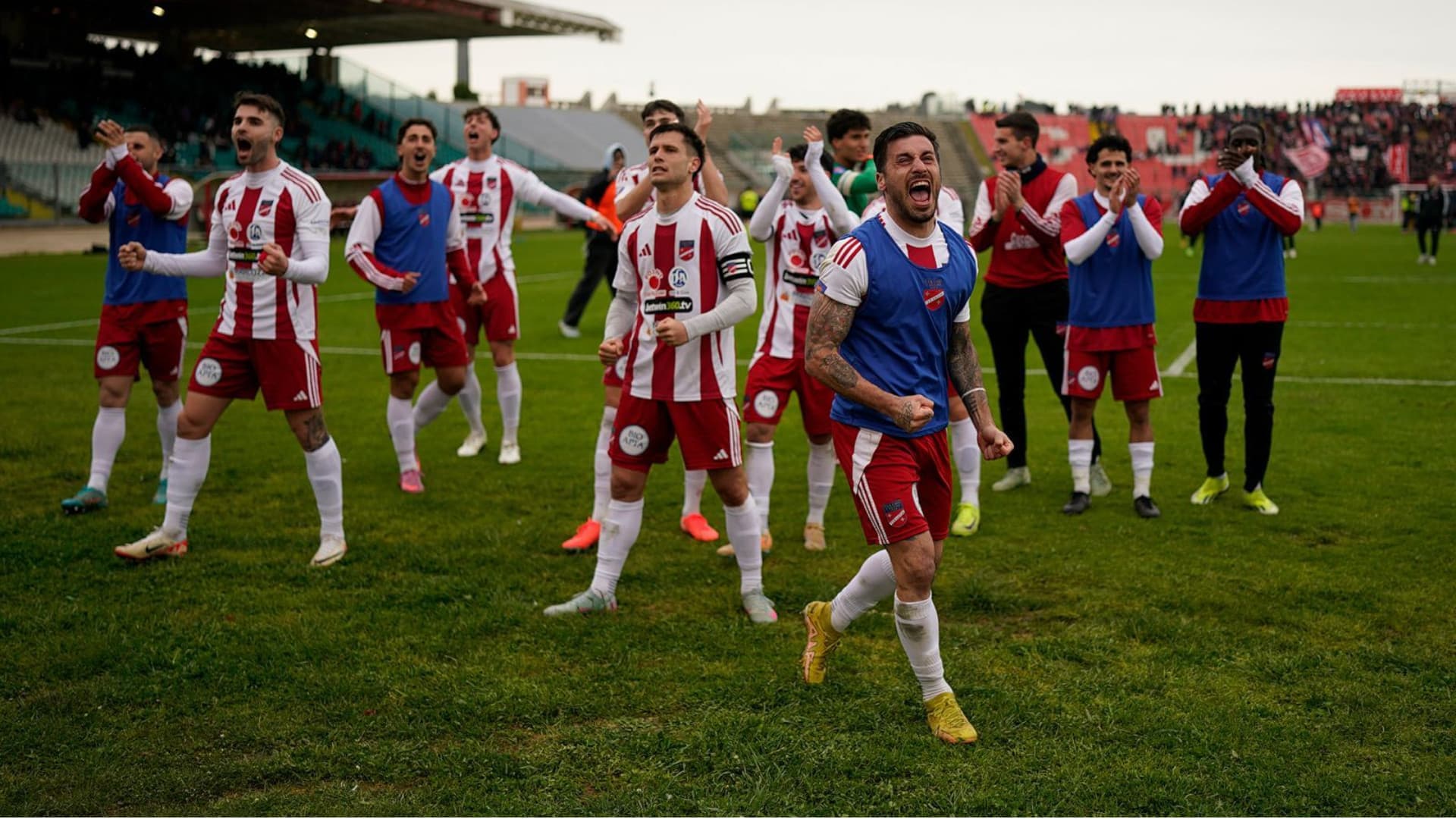 Il Teramo trionfa sull'Ancona e scrive la pagina più bella della stagione