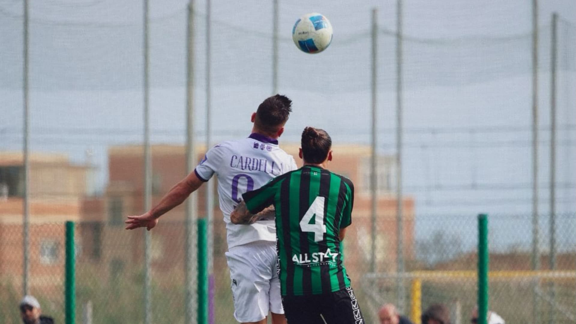Un momento del gioco: Cardella e González