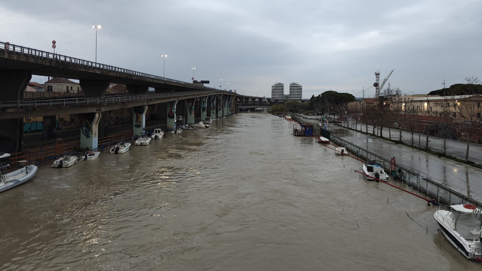 Maltempo, la marineria di Pescara chiede alla Regione lo stato di emergenza