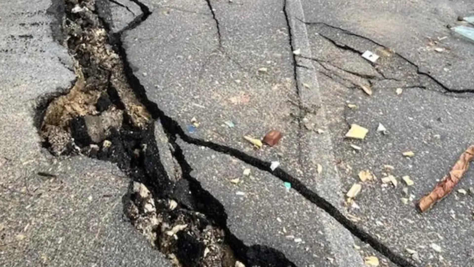 Frana a Silvi, attenzione resta massima e si ipotizzano moduli per le scuole