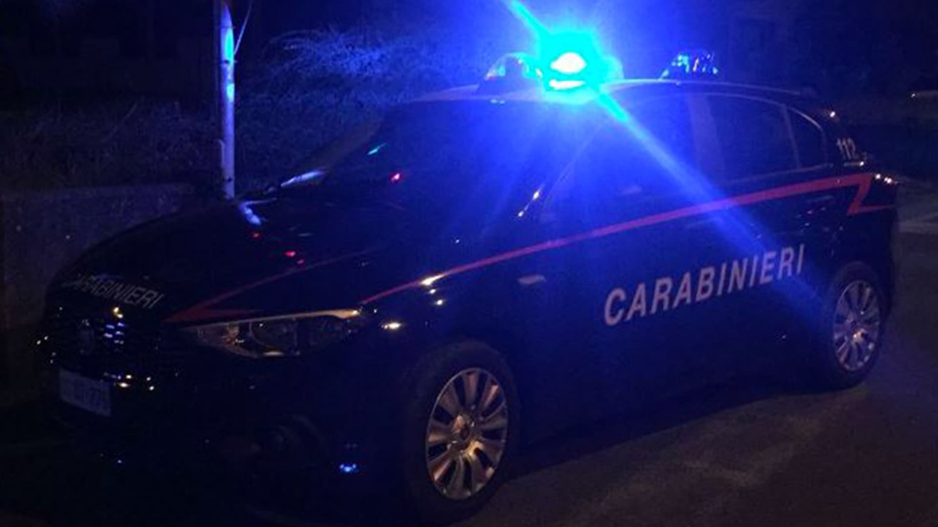 Sul posto i carabinieri