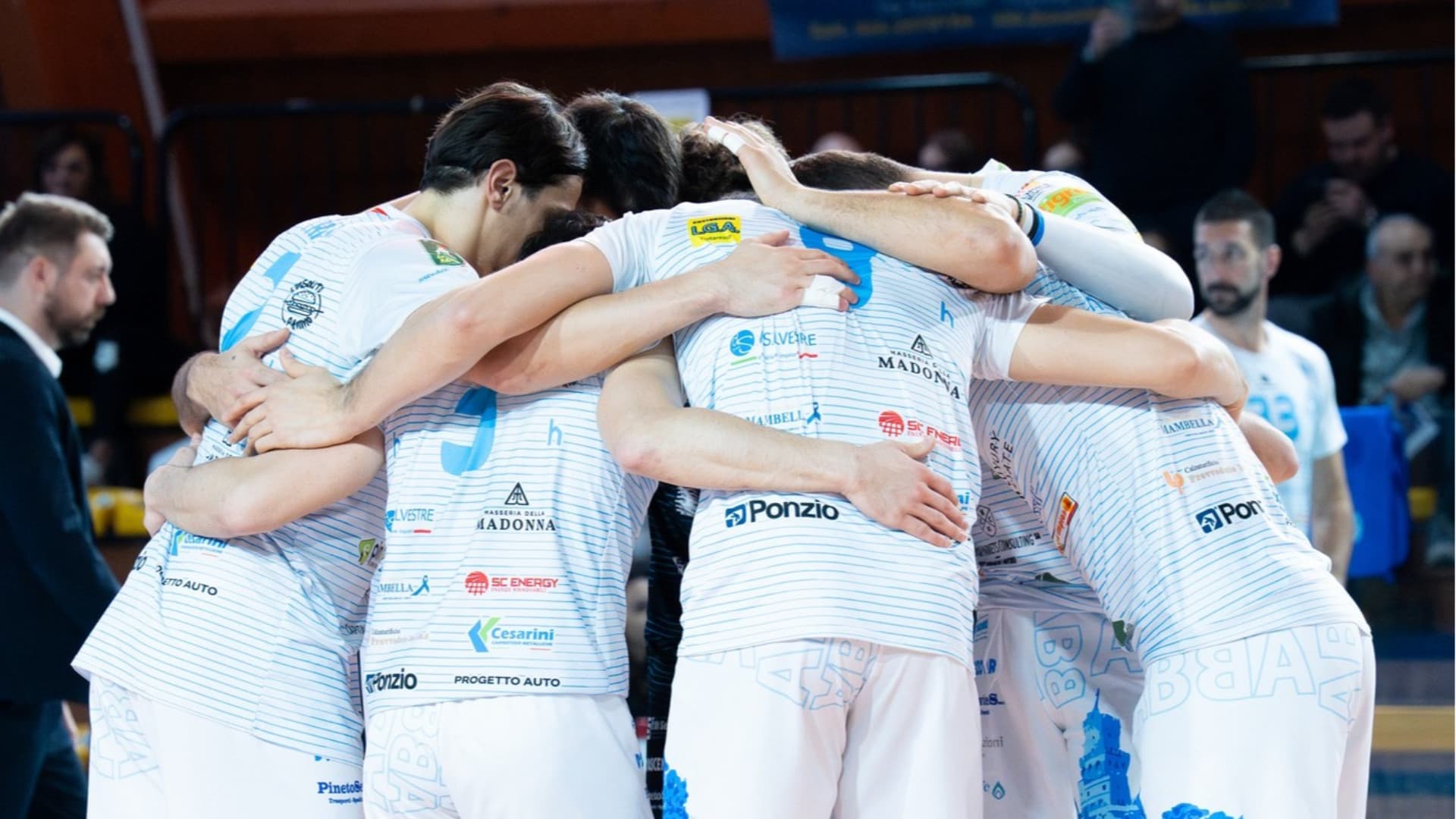 Abba Pineto nella storia: batte Brescia e vince la Supercoppa di A2! E ora i playoff