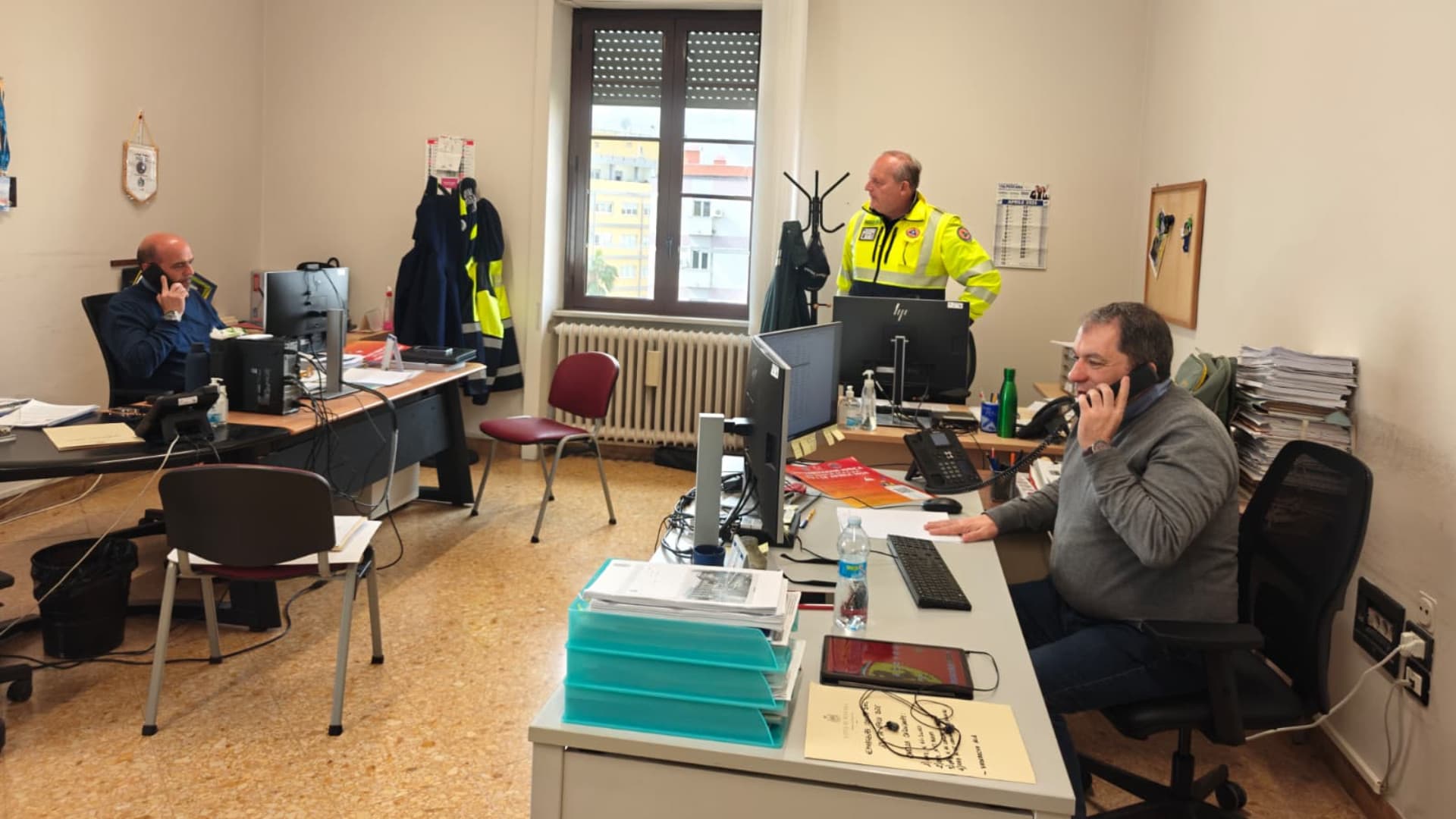 Pescara senza acqua, centinaia di chiamate al Coc: serbatoi in città e lavori sulla rete idrica