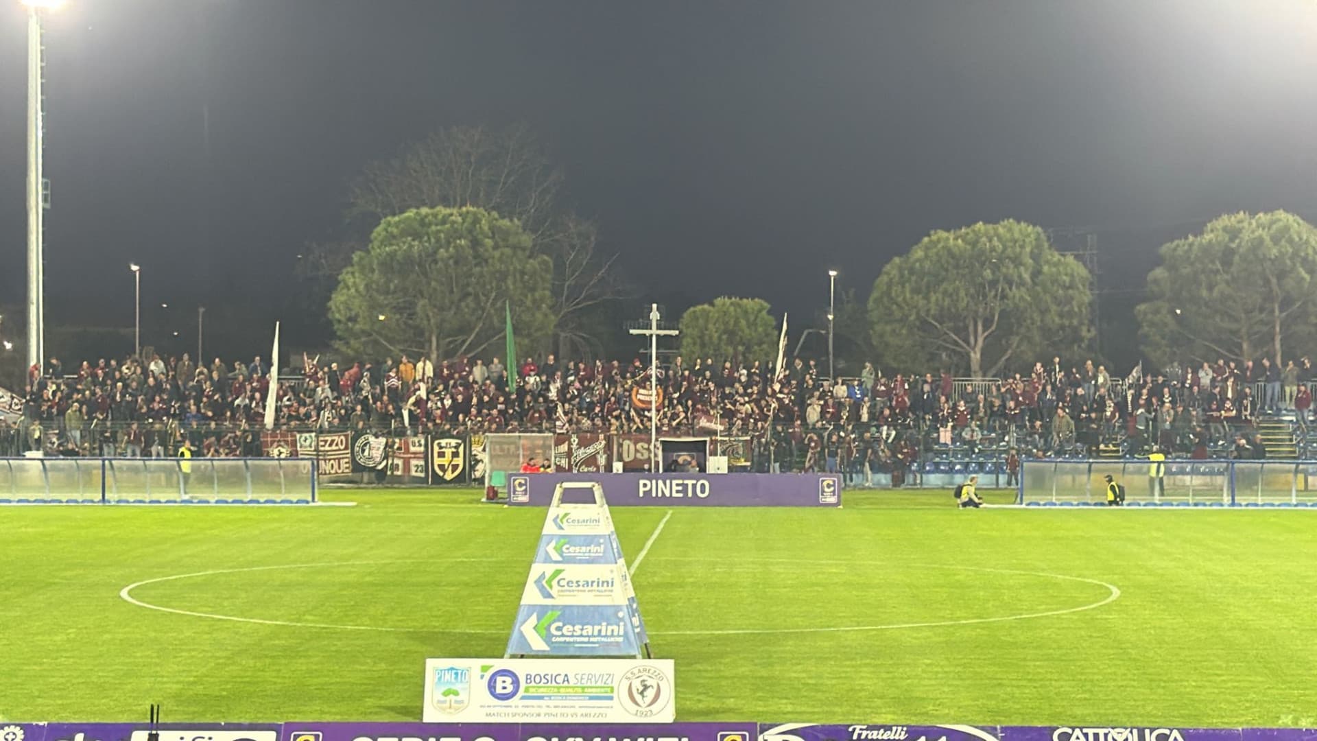 I tifosi amaranto presenti