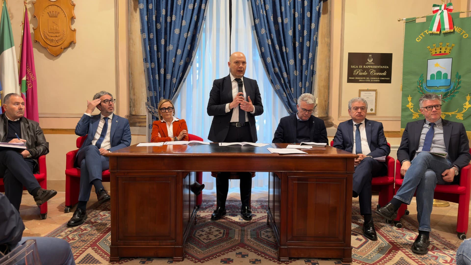 In conferenza stampa