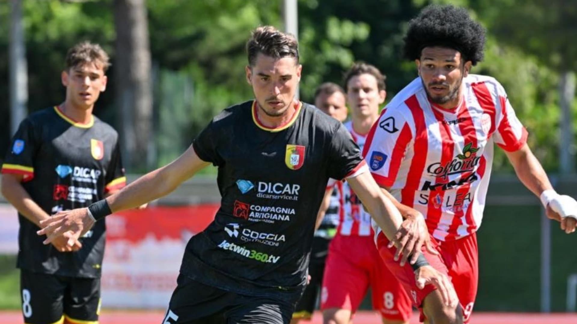 Giulianova rimontato sul campo della Maceratese: finisce 1-1