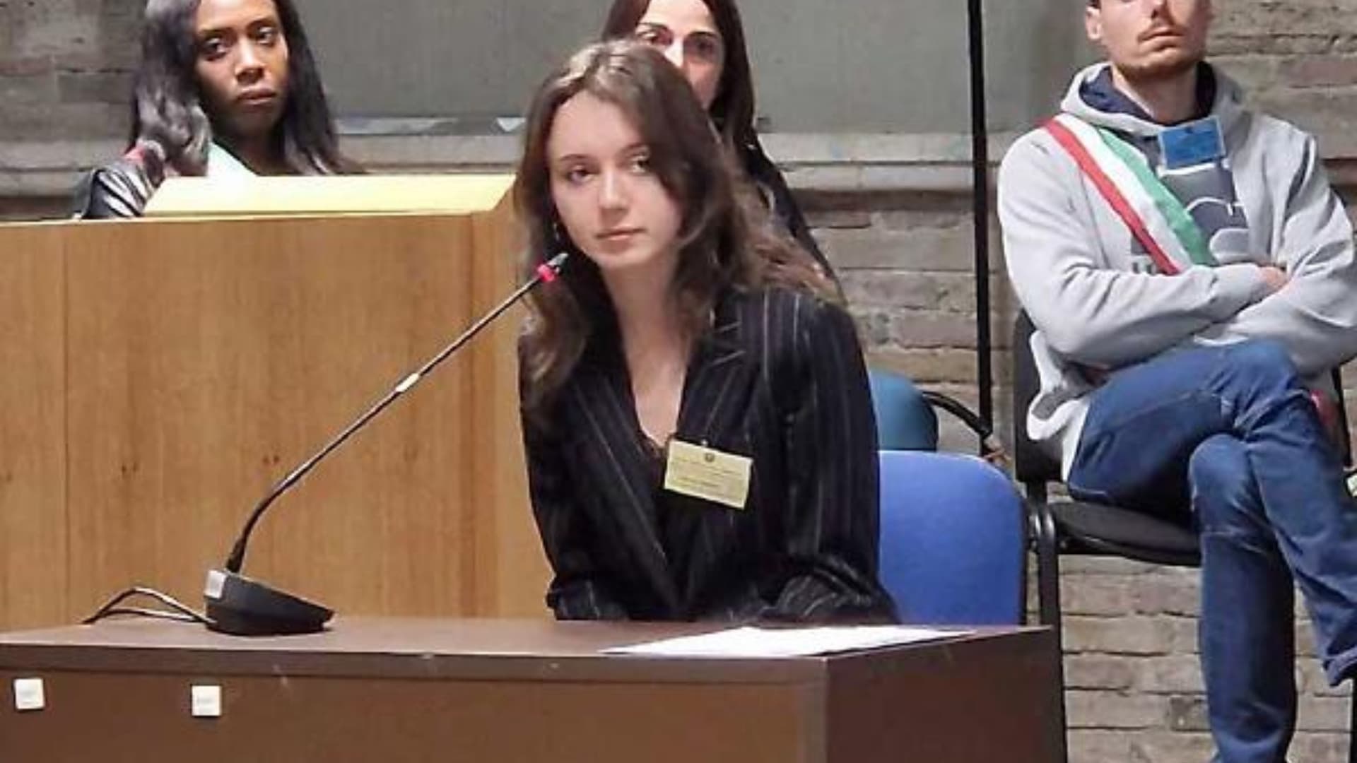 Morte di Andrea Prospero: i familiari tornano in aula a Perugia, scontro visivo con l'imputato