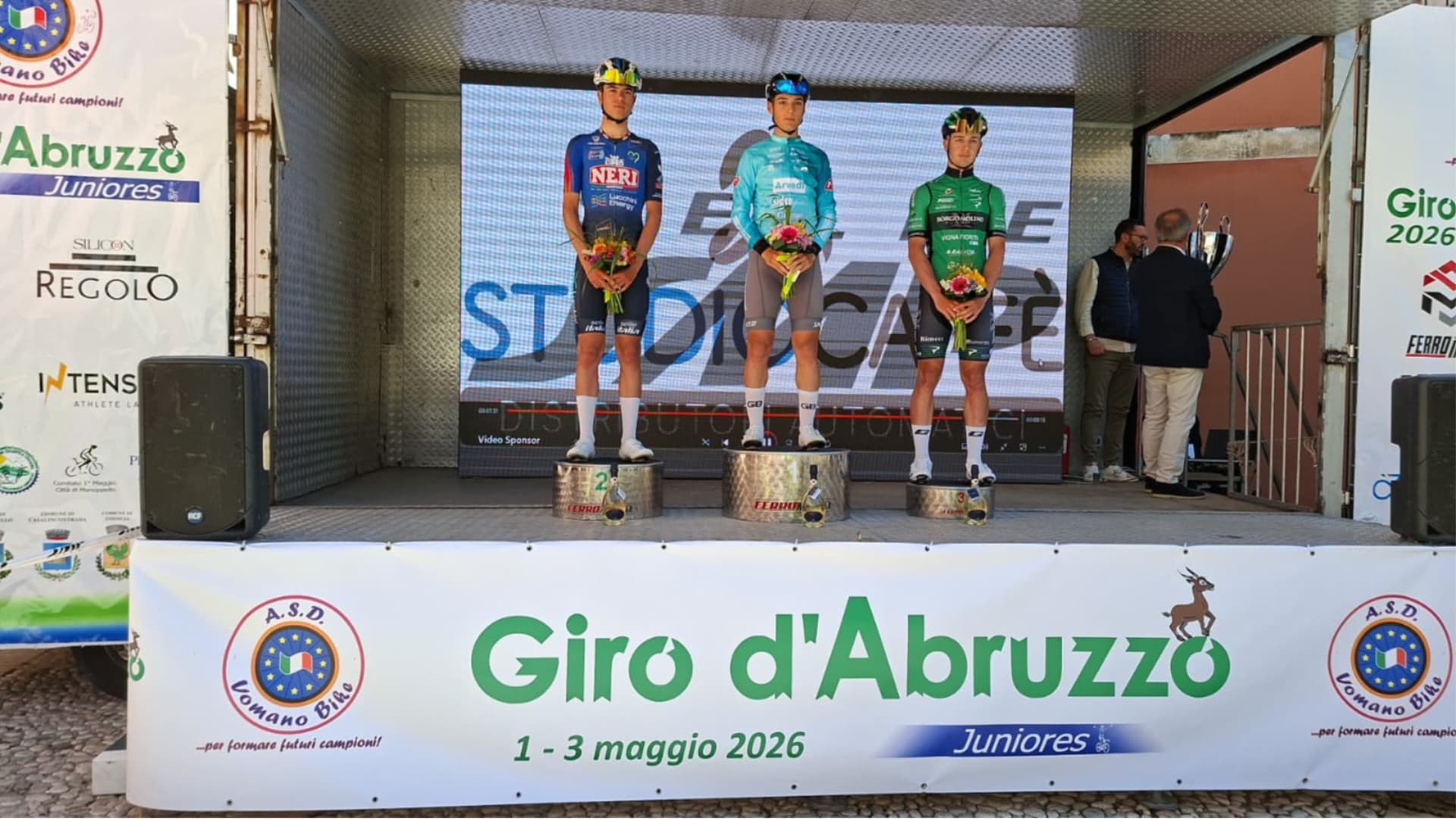 Battistoni firma la prima tappa del Giro d’Abruzzo Juniores e veste la maglia azzurra