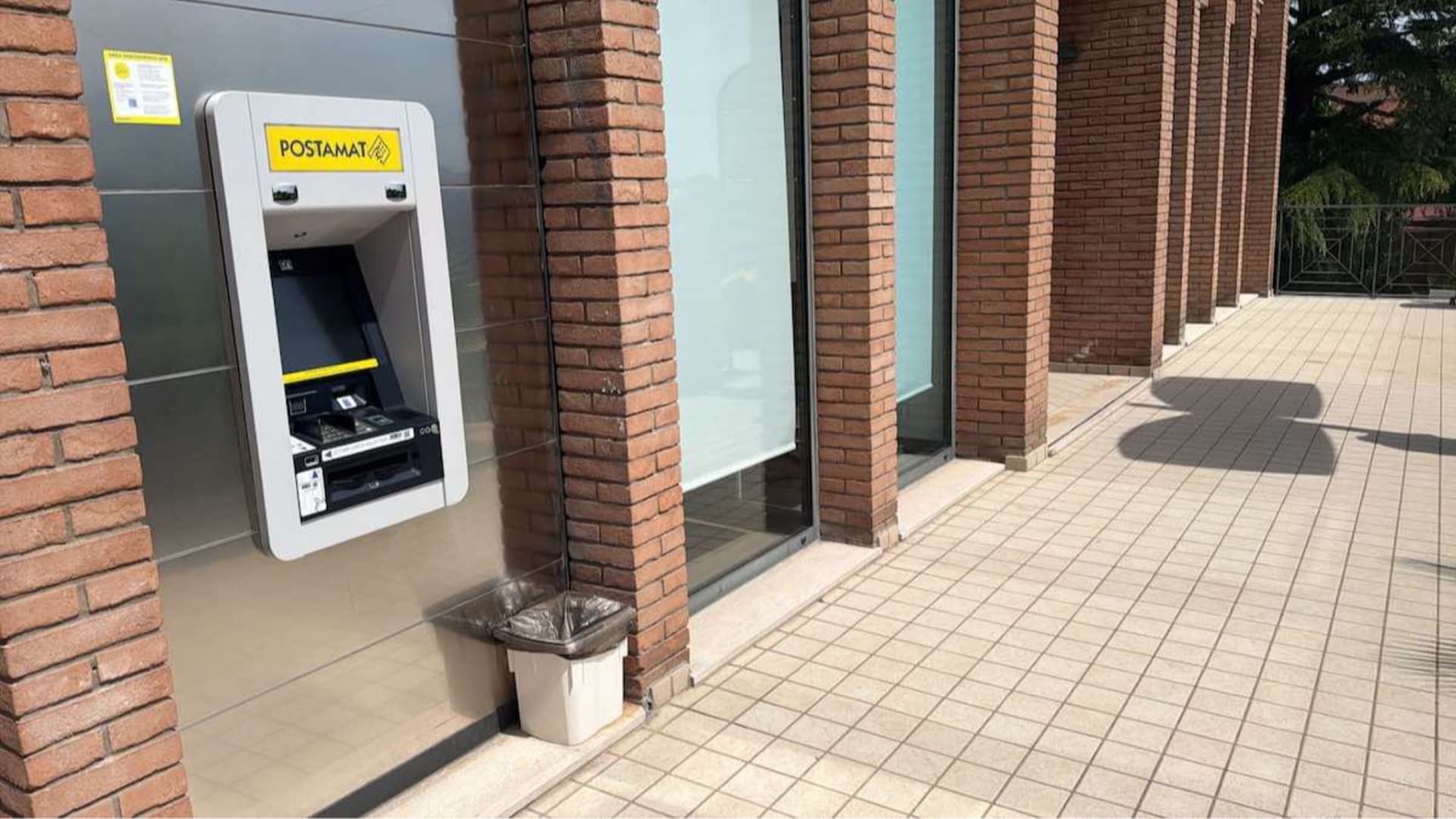 Nuovo ATM Postamat a Santa Teresa di Spoltore: tecnologia e sicurezza in via Gran Sasso