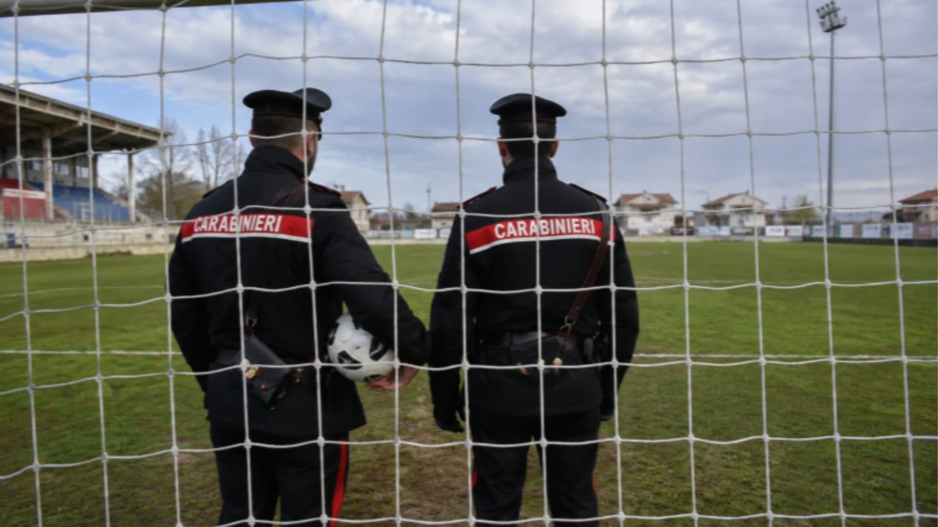 Sul posto i carabinieri