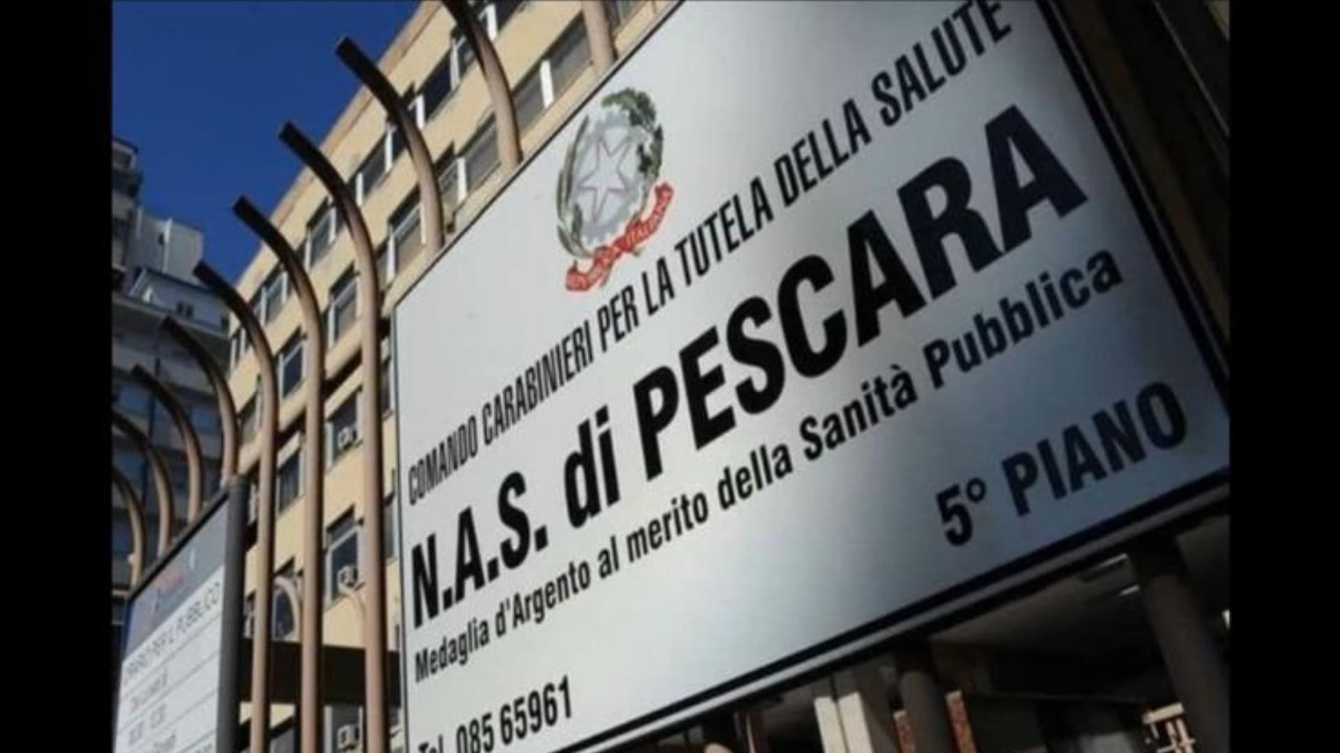 Blitz dei Nas in ristoranti e hotel in Abruzzo: locali sospesi, cibi sequestrati e multe
